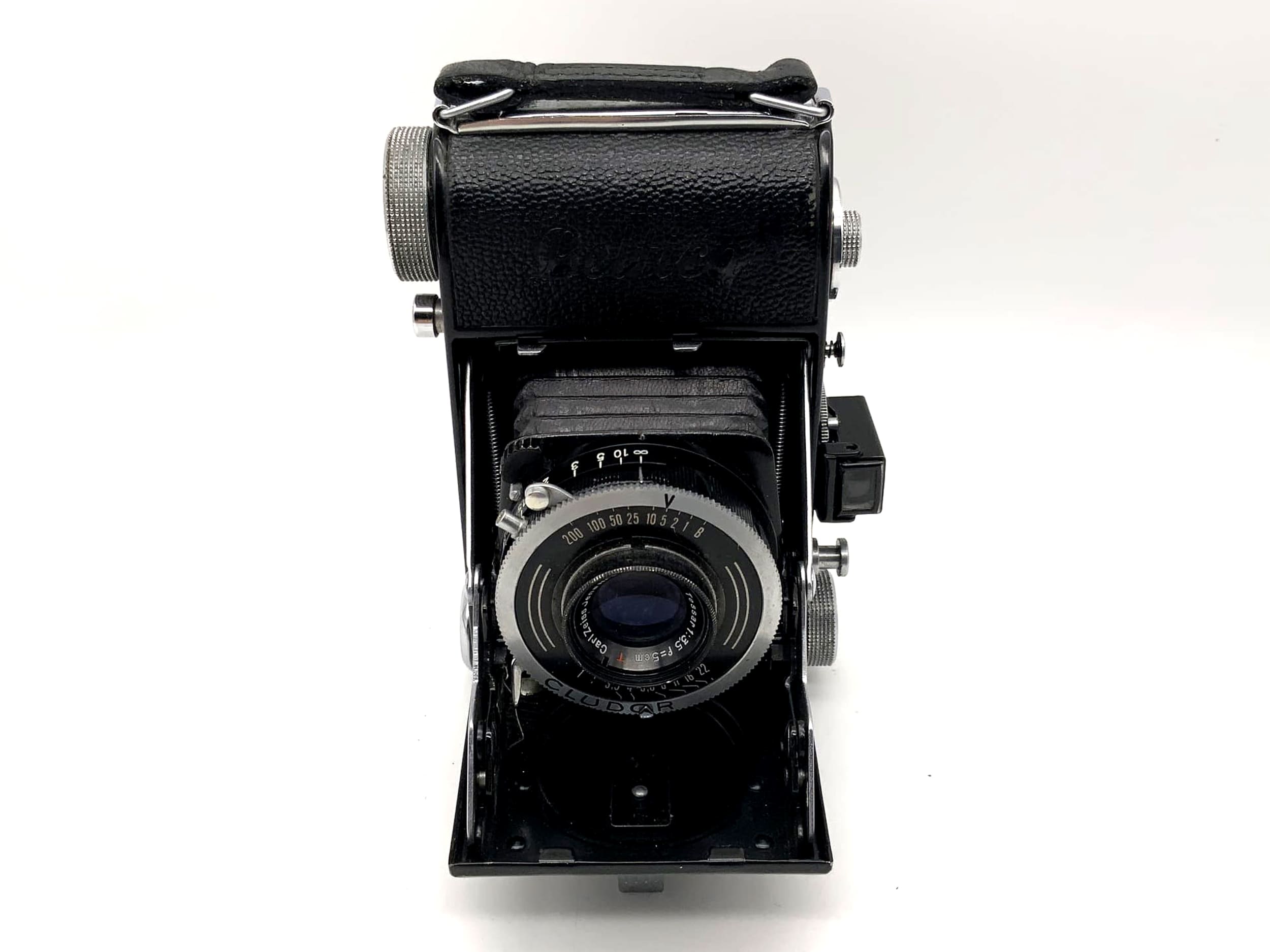 Balda Beltica Klappkamera mit Carl Zeiss Tessar 1:3.5 f=5cm red T Cludor