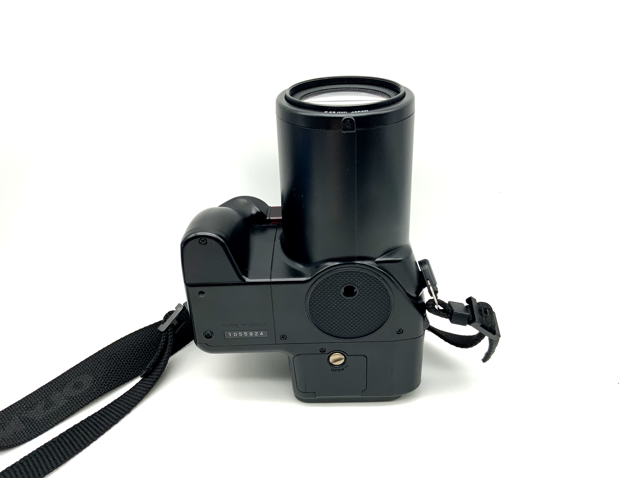 Olympus IS-2000 Bridgekamera mit 1:4,5-5,6 35-135mm Macro Analogkamera