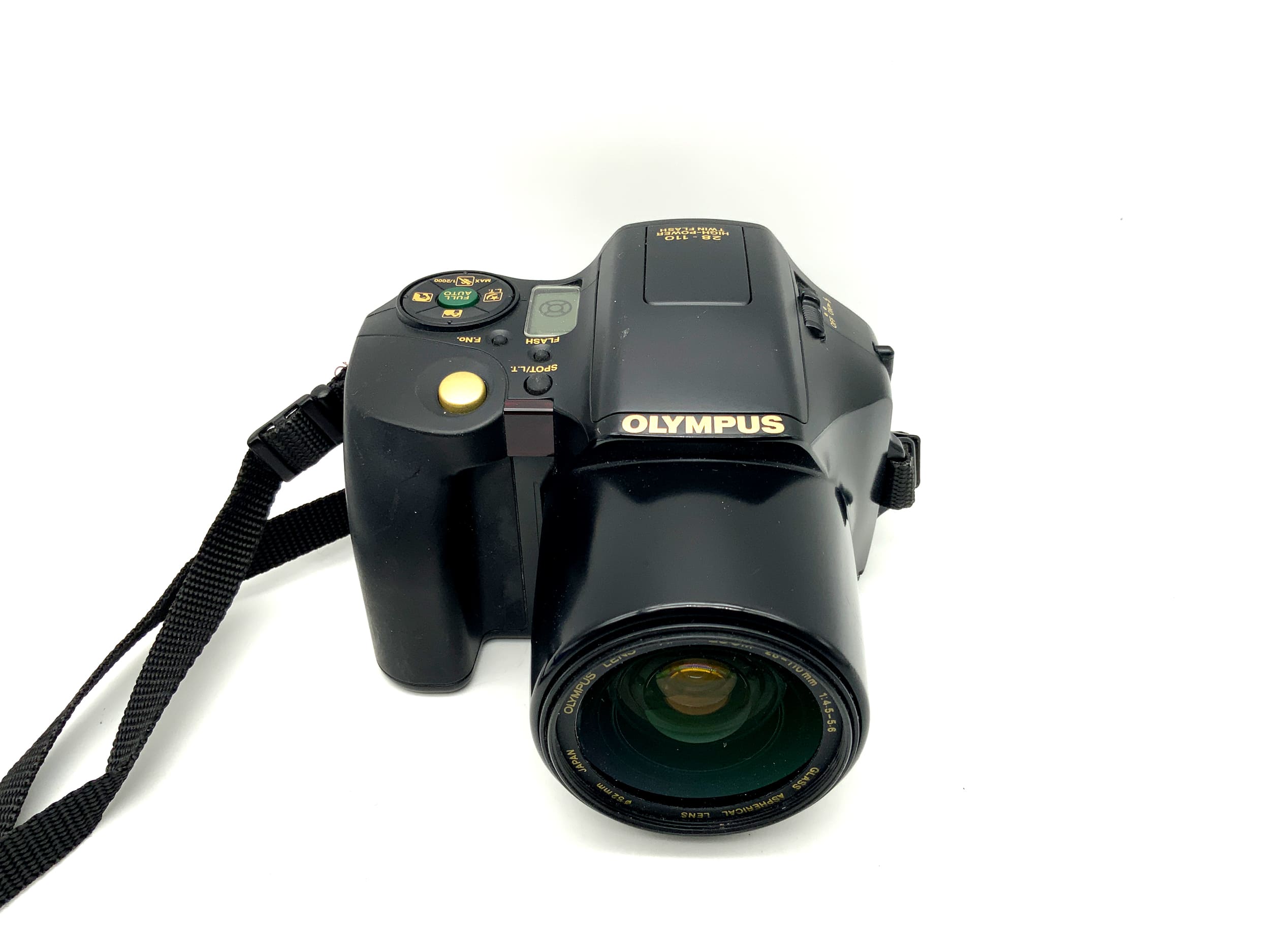 Chinon IS-100s Bridgekamera mit 1:4,5-5,6 28-110mm Aspherical Analogkamera