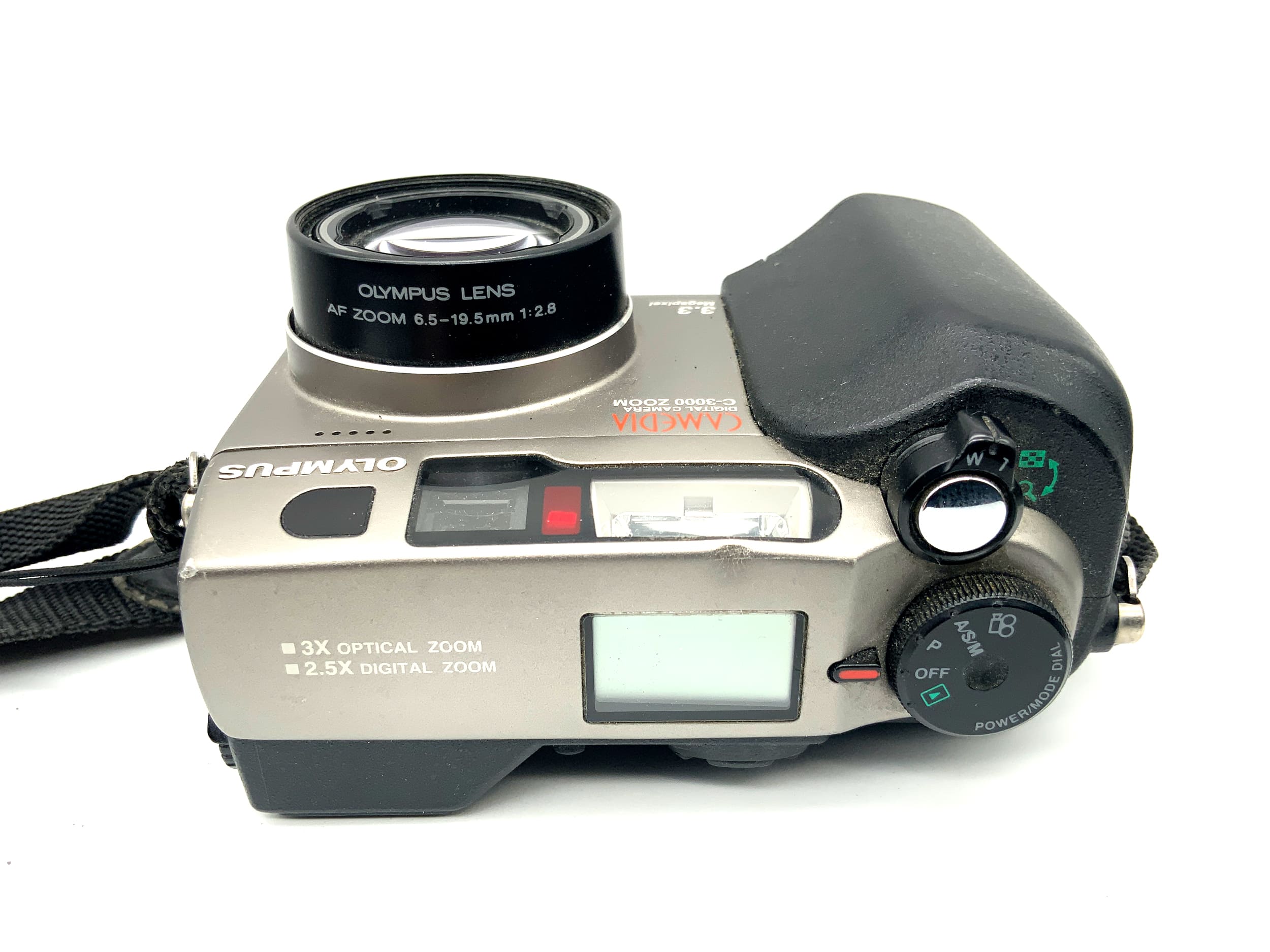 Olympus Camedia C-3000 Digitale Kompaktkamera mit 6.5-19.5mm 1:2.8 3.3MP