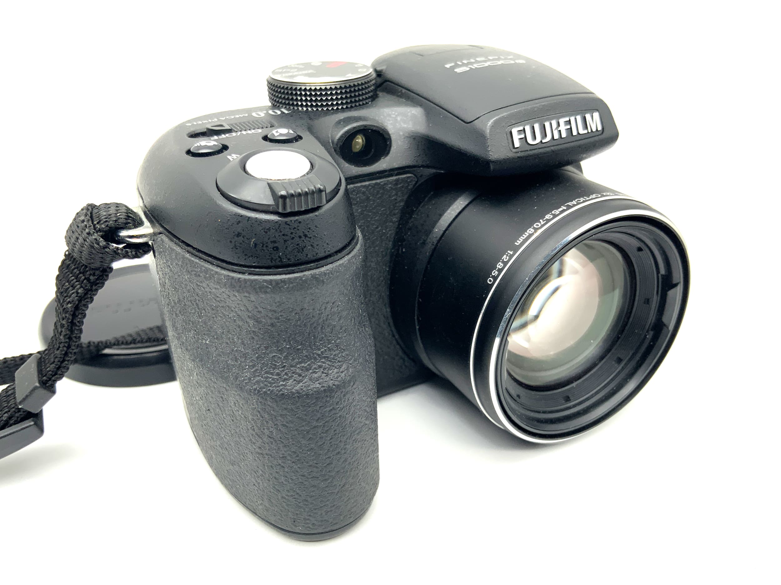 Fujifilm Finepix 1000fd Bridgekamera mit 5.9-70.8mm 1:2.8-5 10MP Digitalkamera