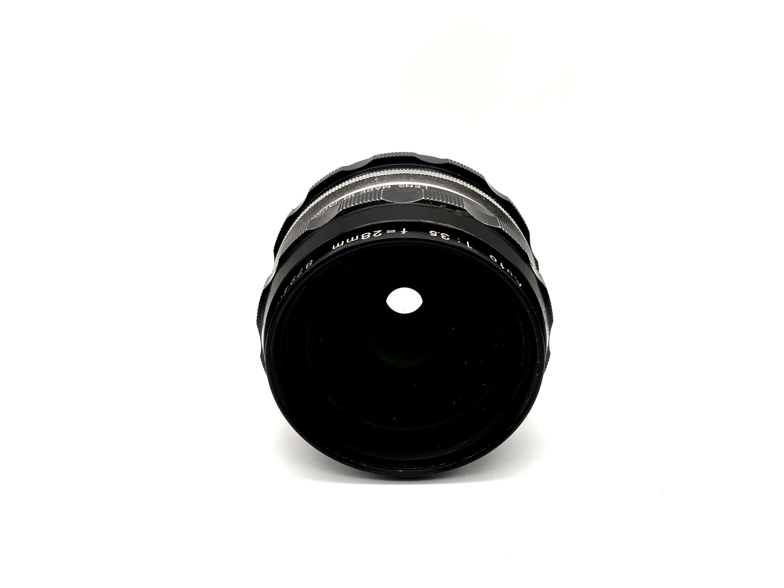 Nikon 28mm 1:3.5 Objektiv Nikkor-HC Auto Kamera Camera Lens (Nikon F)