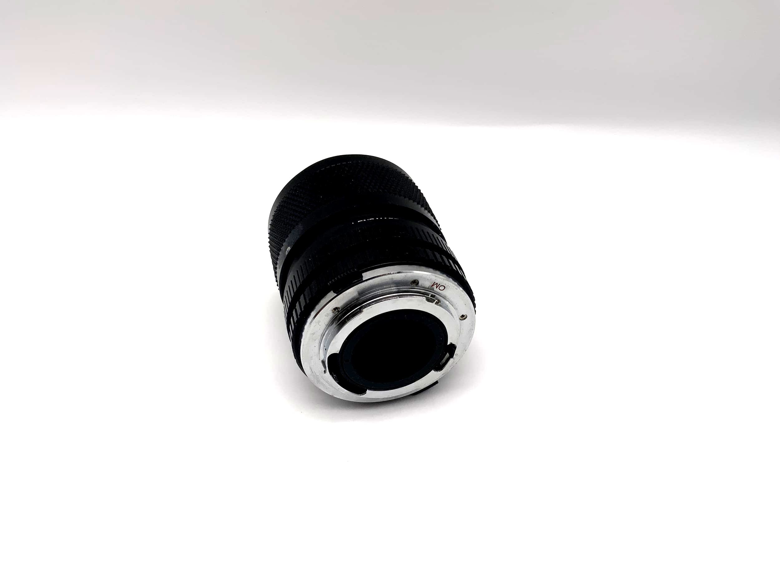 Soligor 35-70mm 1:3.5-4.5 Objektiv C/D Zoom + Macro MC Kamera Lens (Olympus OM)