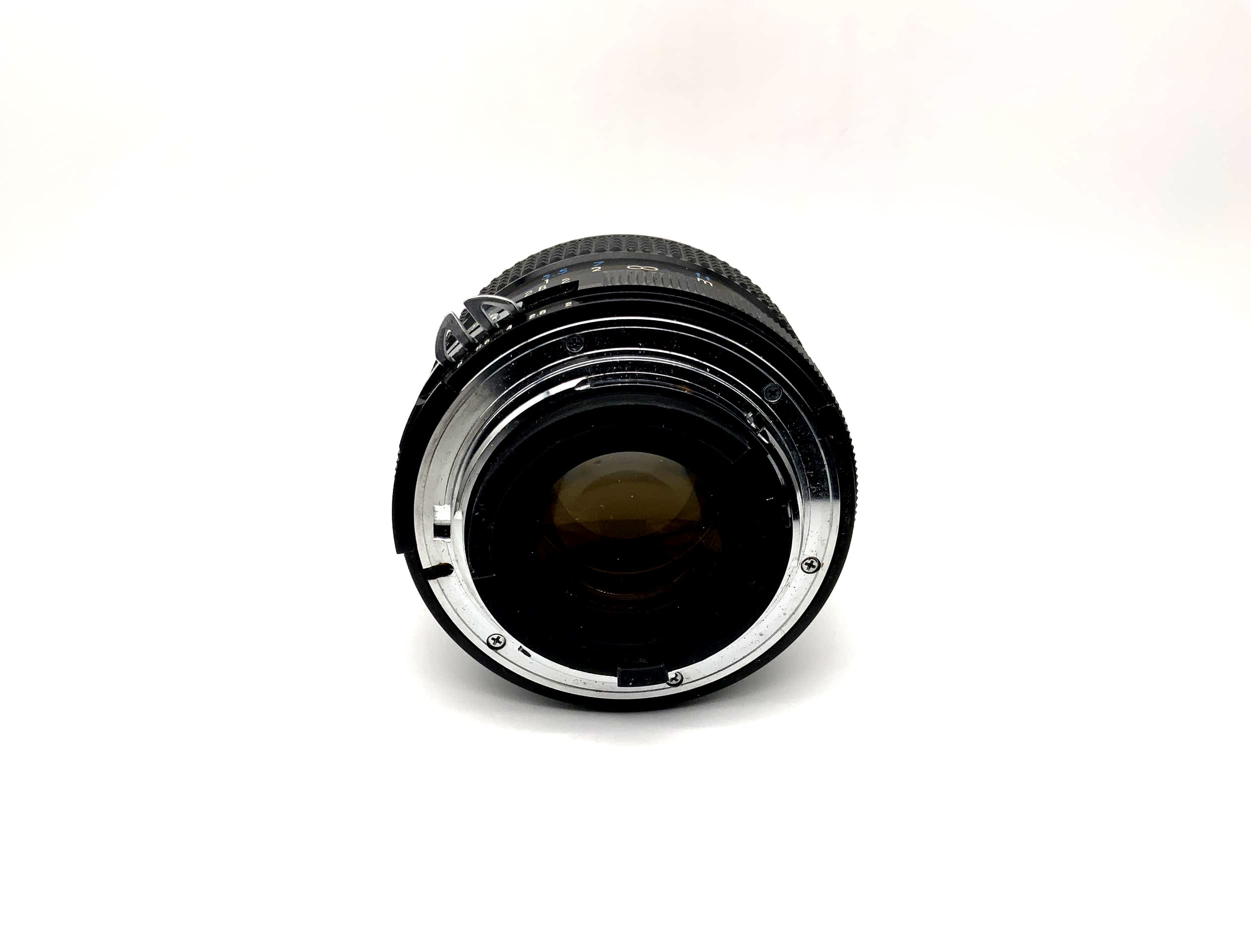 Kiron 28mm 1:2 Objektiv MC Multi Coated Kino Precision Camera Lens (Nikon F)