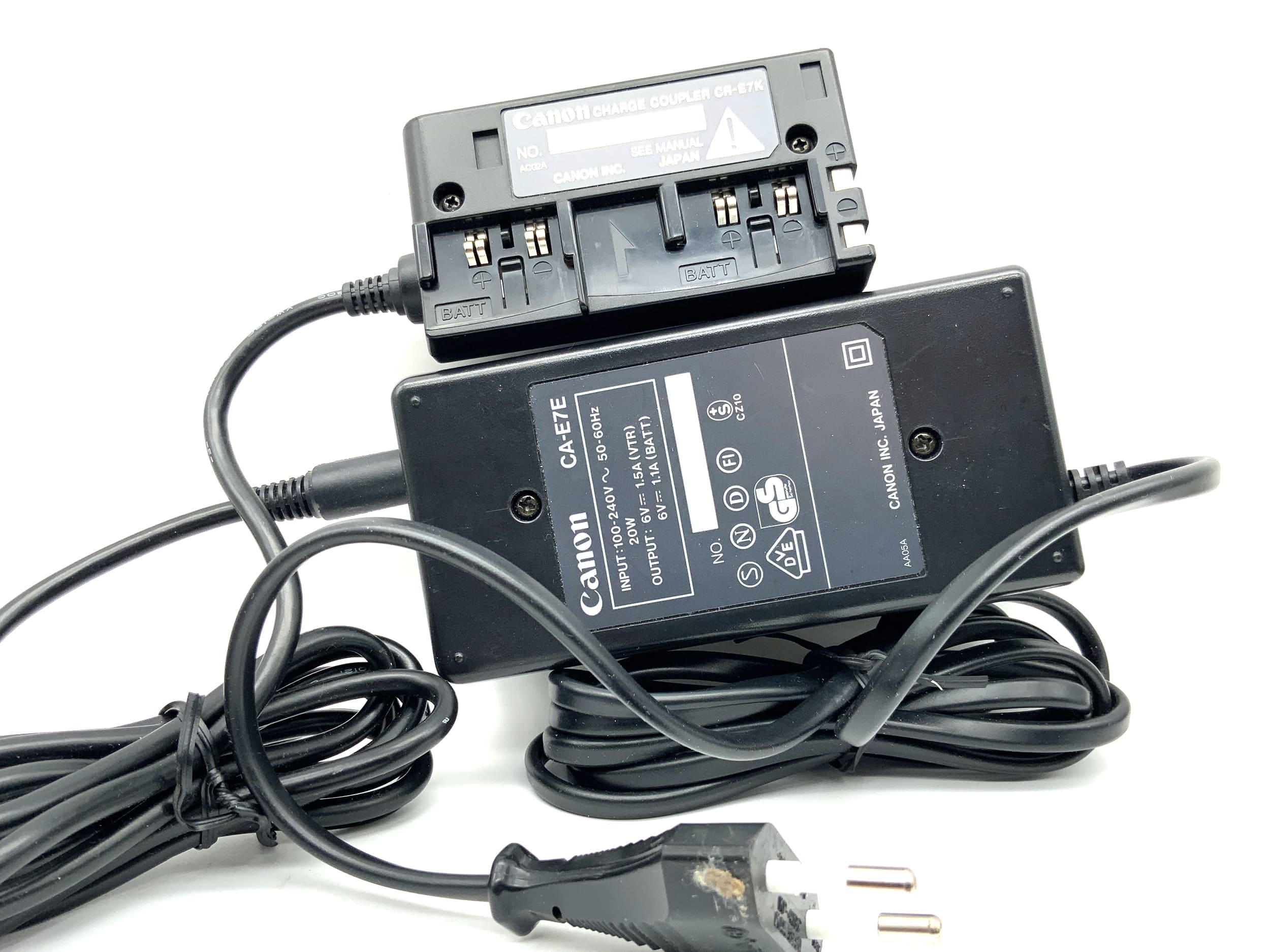 Canon CA-E7 mit CR-E7K DC-Netzteil