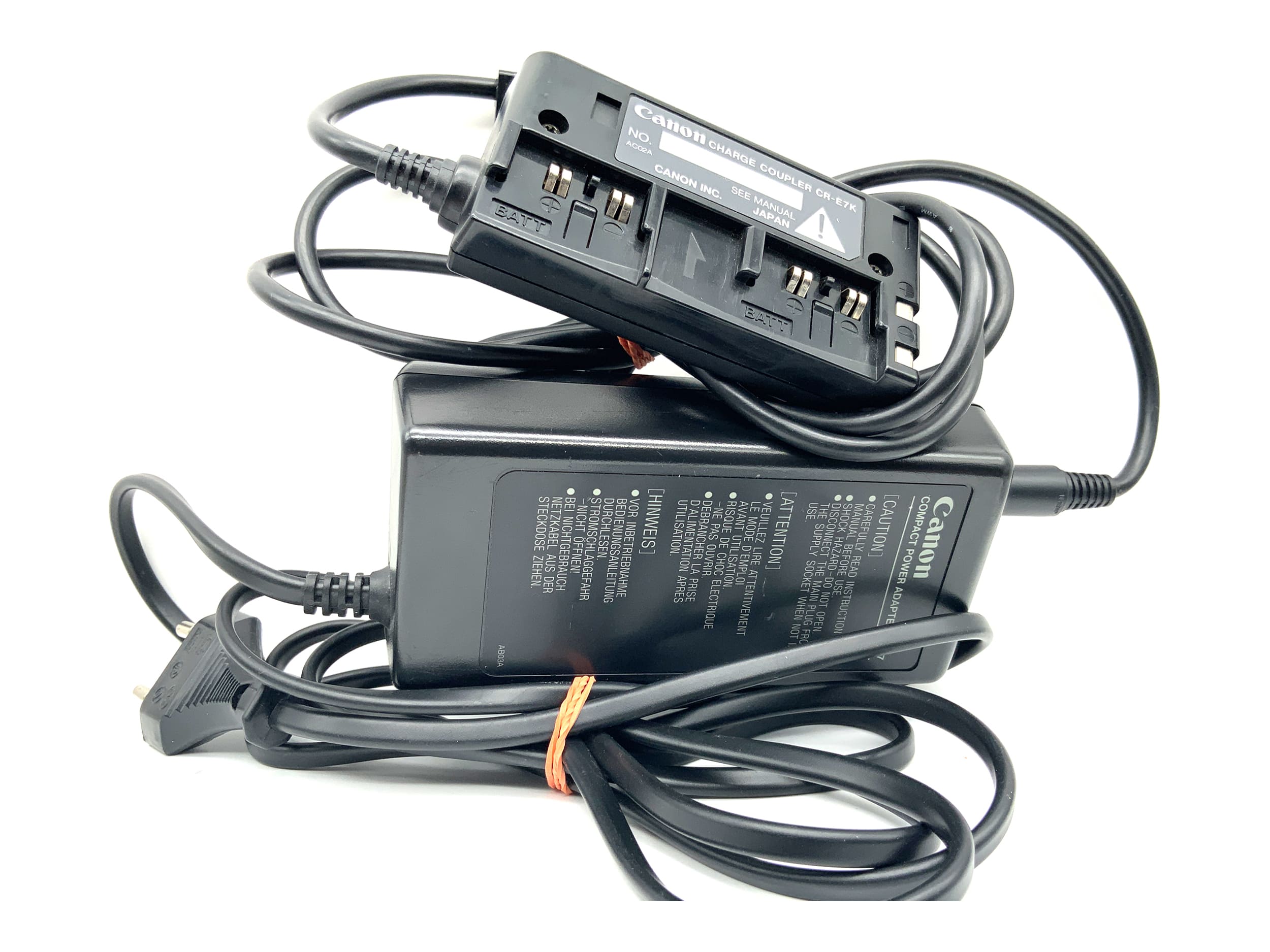 Canon CA-E7E mit CR-E7K DC-Netzteil