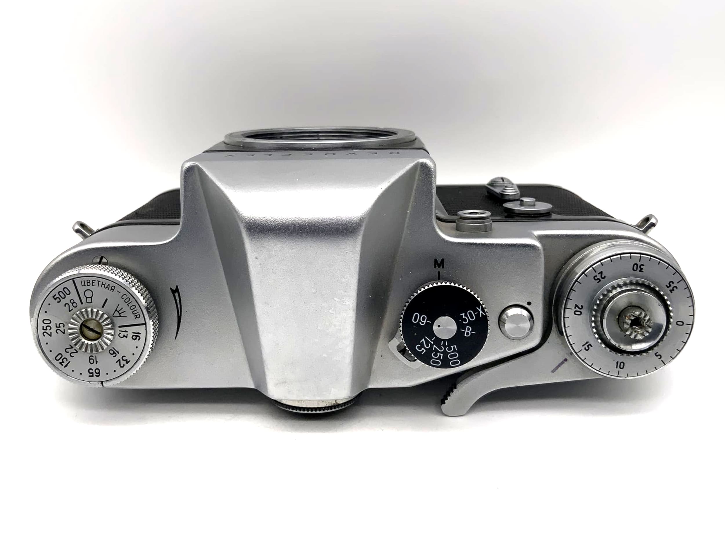 Revueflex  35mm Spiegelreflexkamera SLR made in USSR Kamera Body Gehäuse (M39)