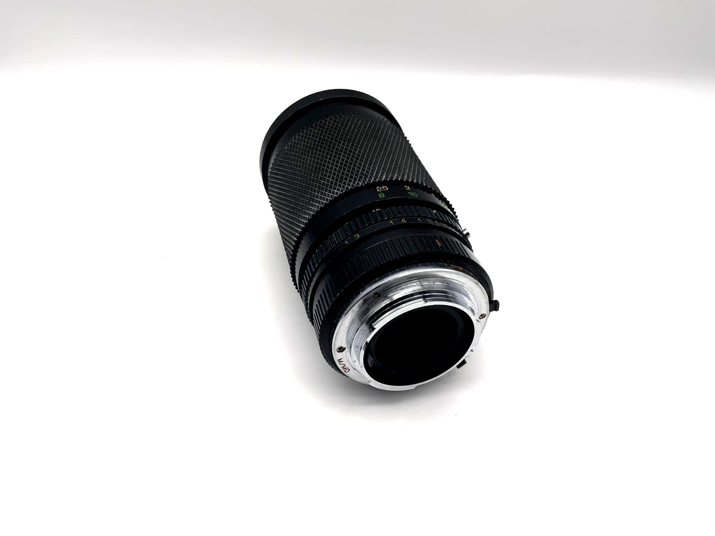 Soligor 35-200mm 1:3,8-5,3 Objektiv C/D Zoom + Macro MC Lens (Minolta MD)