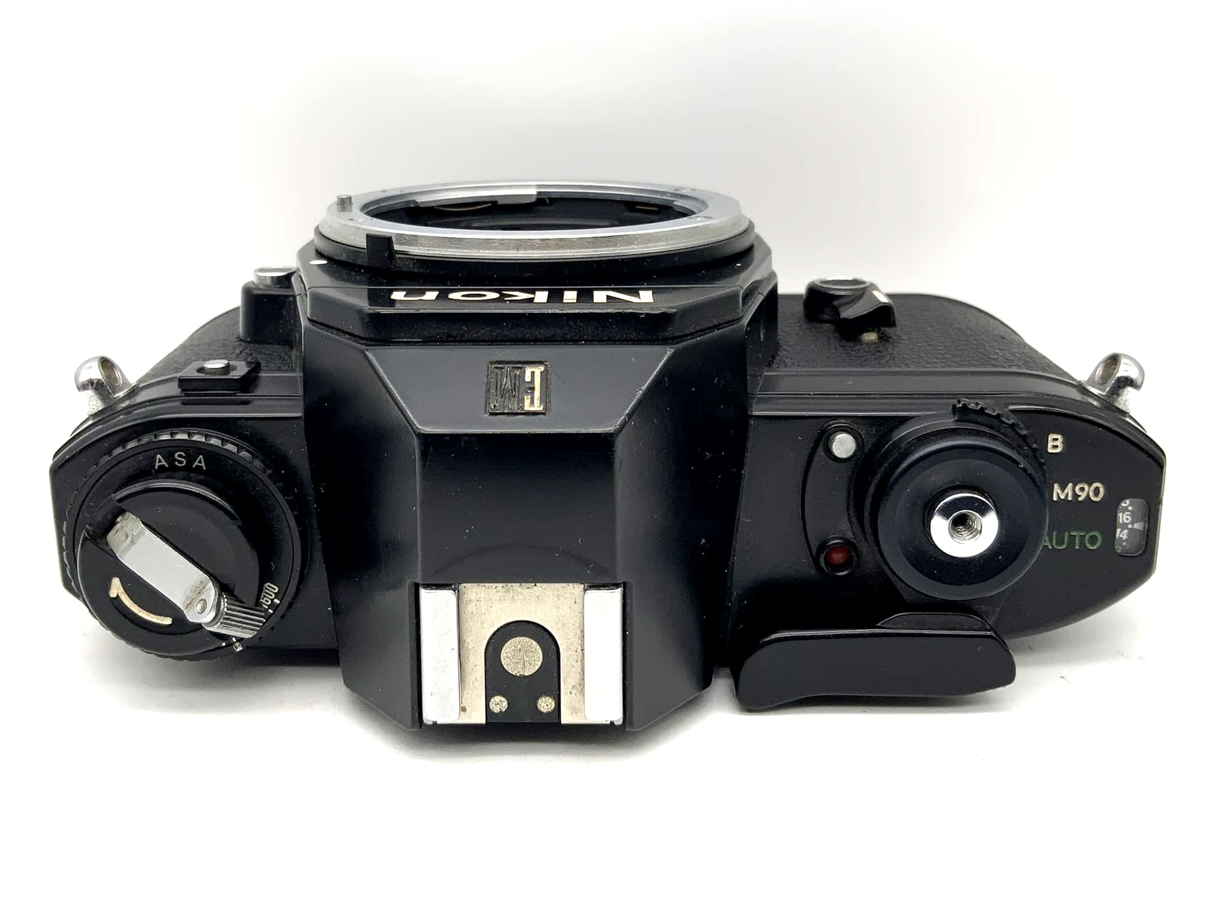 Nikon EM 35mm Spiegelreflexkamera SLR  Kamera Body Gehäuse (Nikon F)