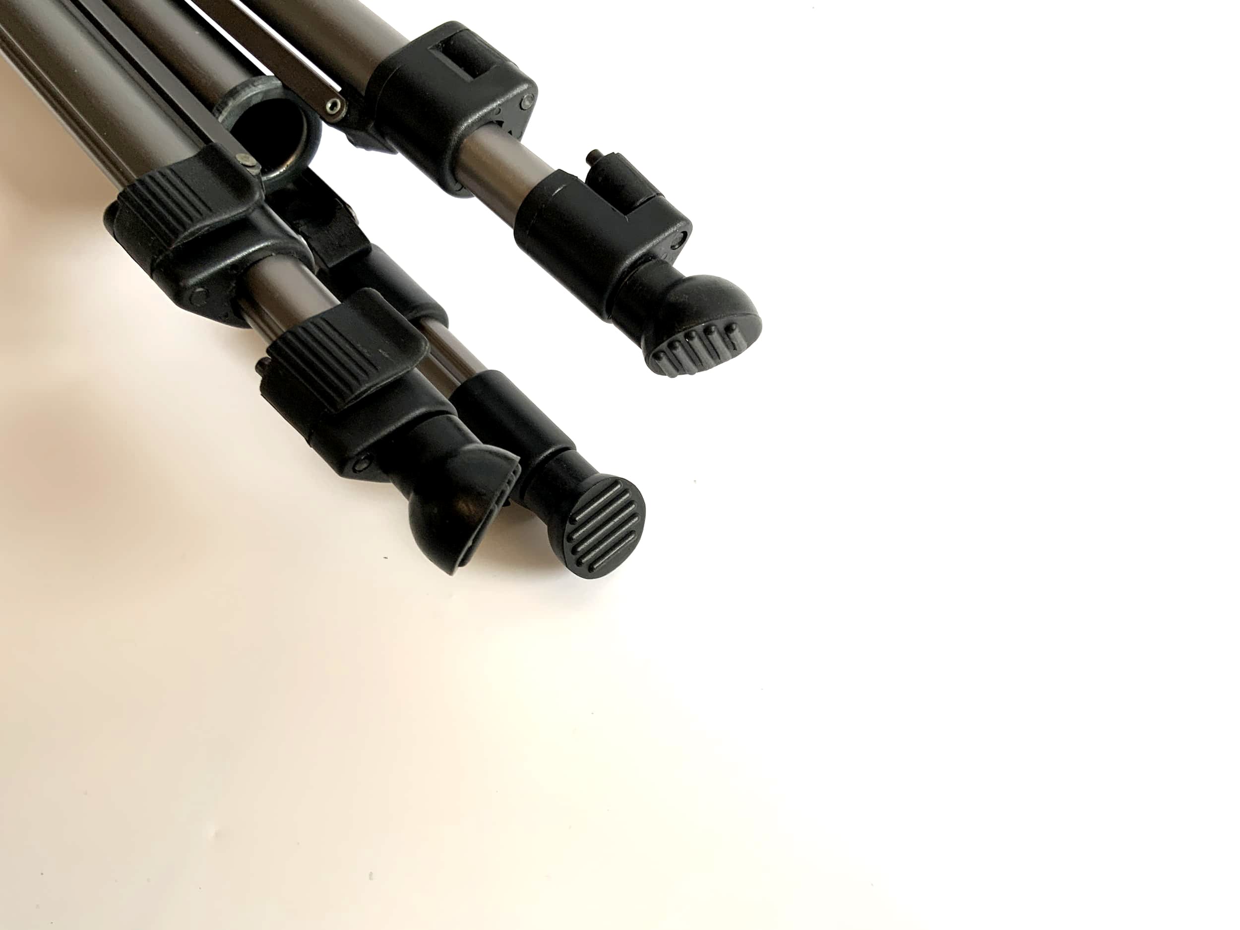 Vanguard PT-168-G Stativ Tripod 3-Bein Fotostativ Kamerastativ