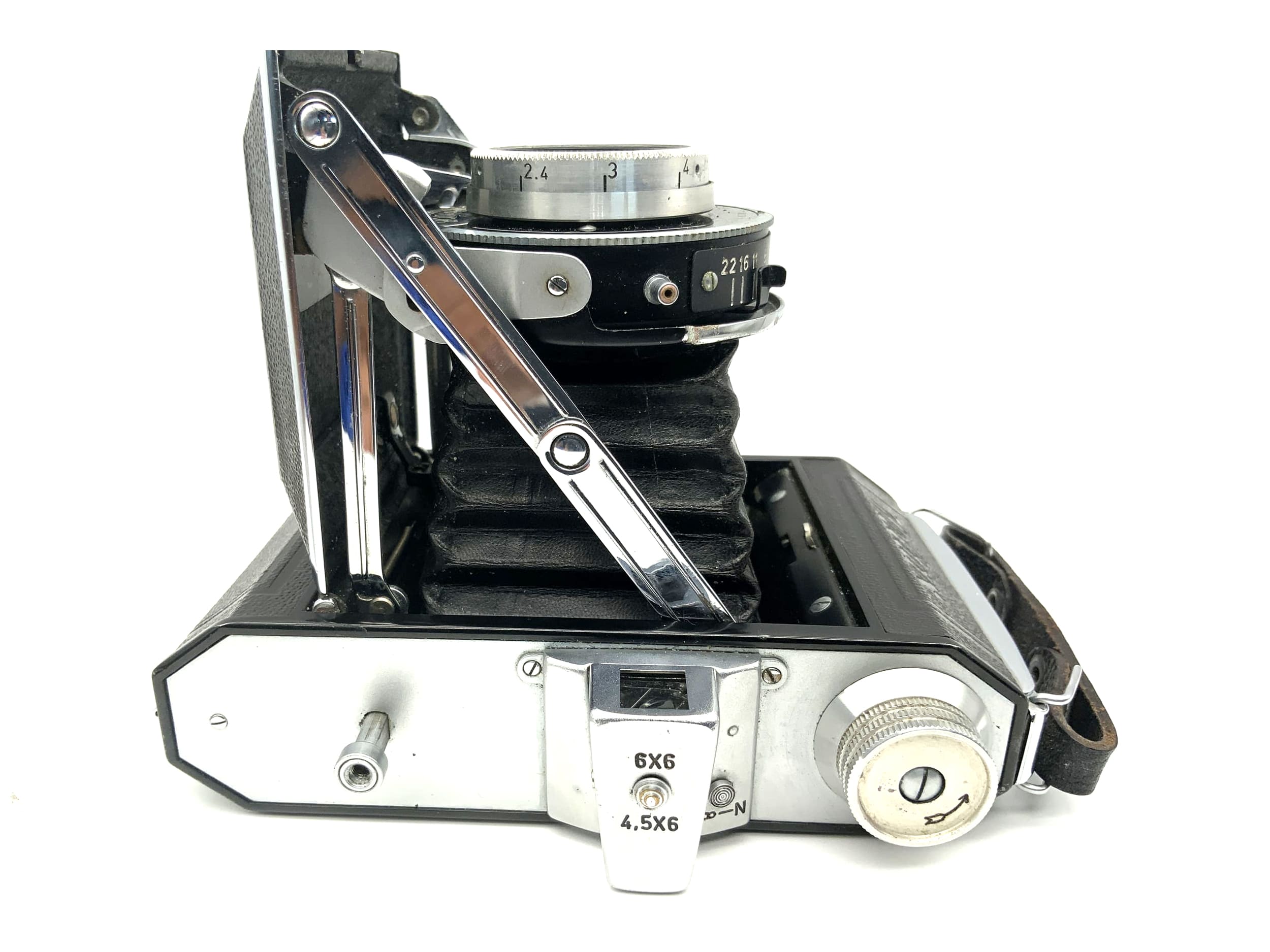 Welta Weltax Klappkamera mit Meyer Optik Trioplan 1:3.5 75mm red V Junior