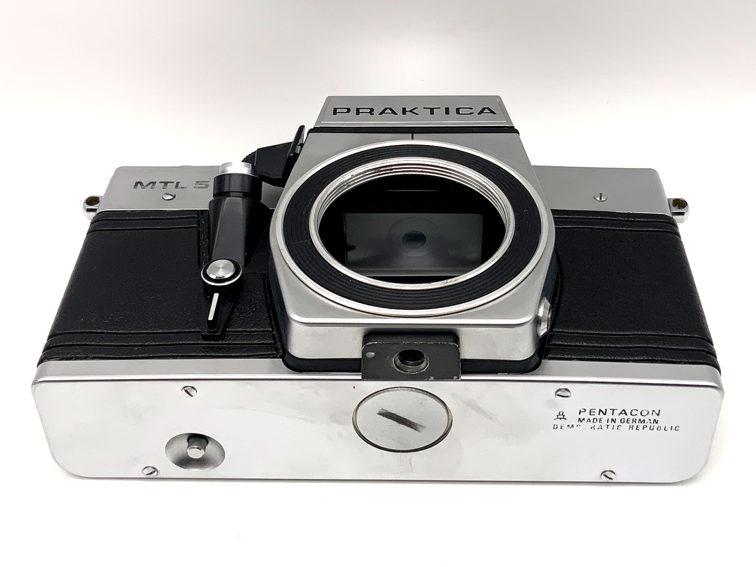 Praktica MTL 5 35mm Spiegelreflexkamera SLR analog Pentacon Body Gehäuse (M42)