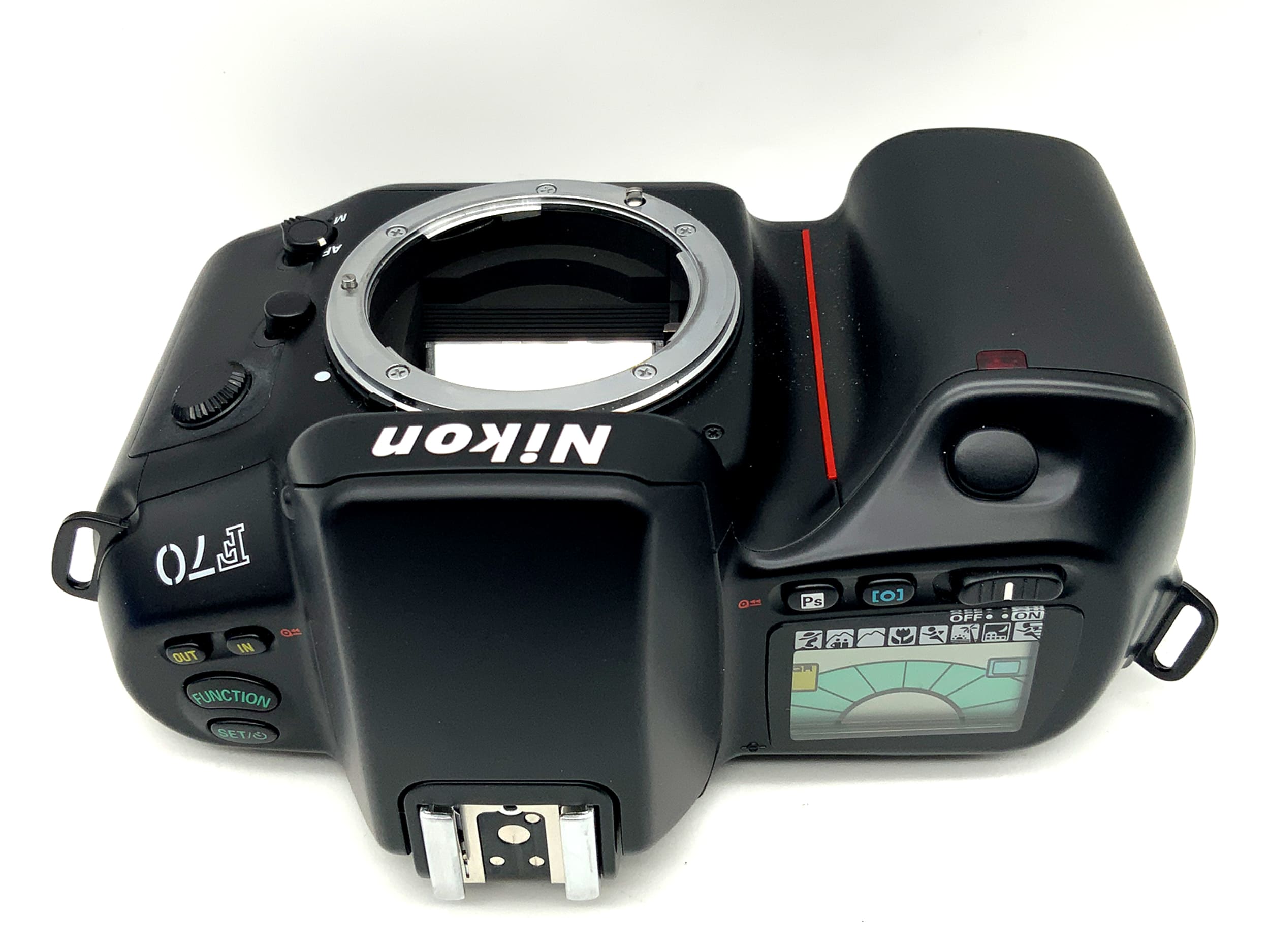 Nikon F70 35mm Spiegelreflexkamera SLR analog Body AF Autofokus (Nikon AF)