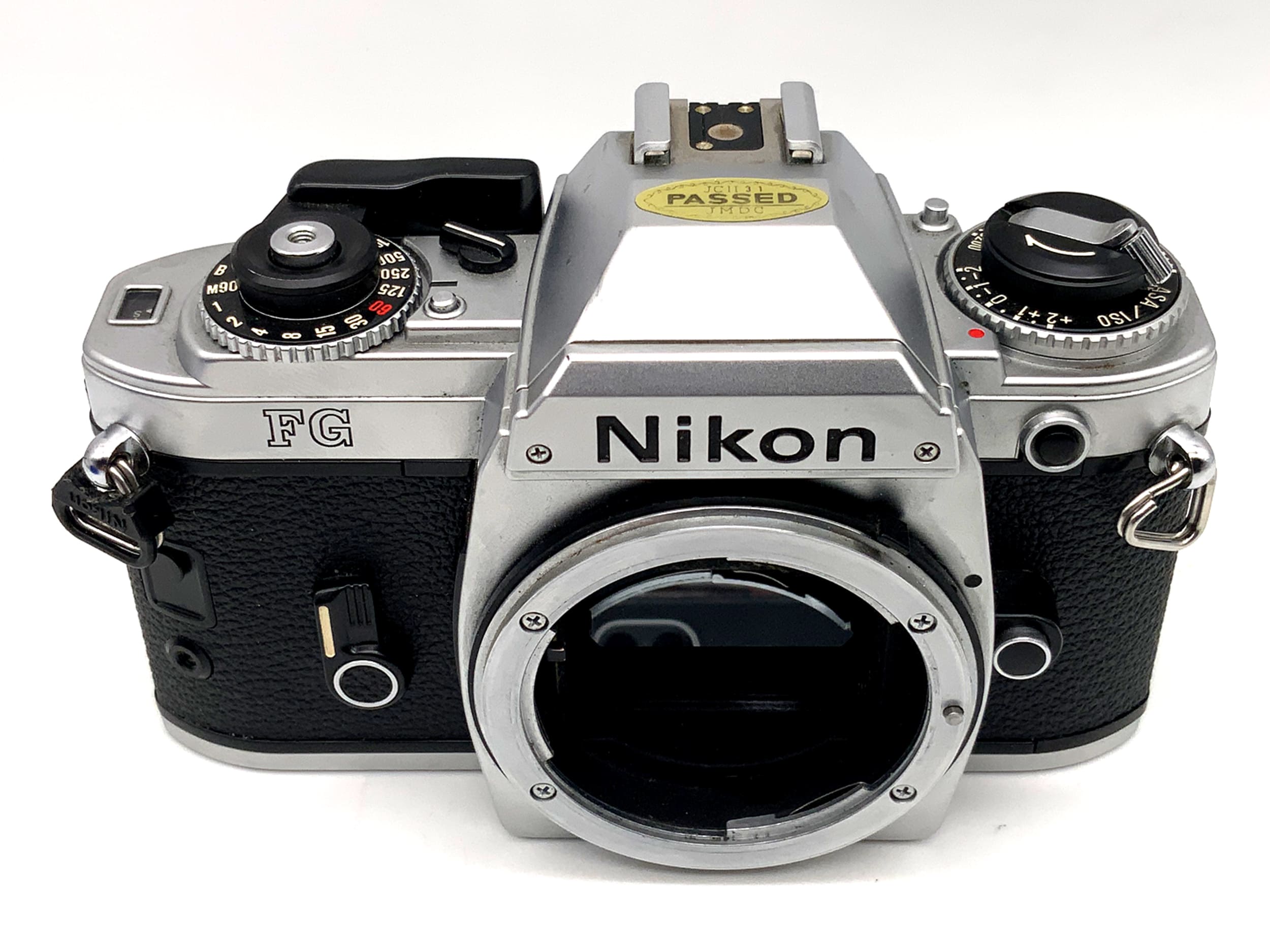 Nikon FG 35mm Spiegelreflexkamera SLR analog !Beli Defekt! Body (Nikon F)
