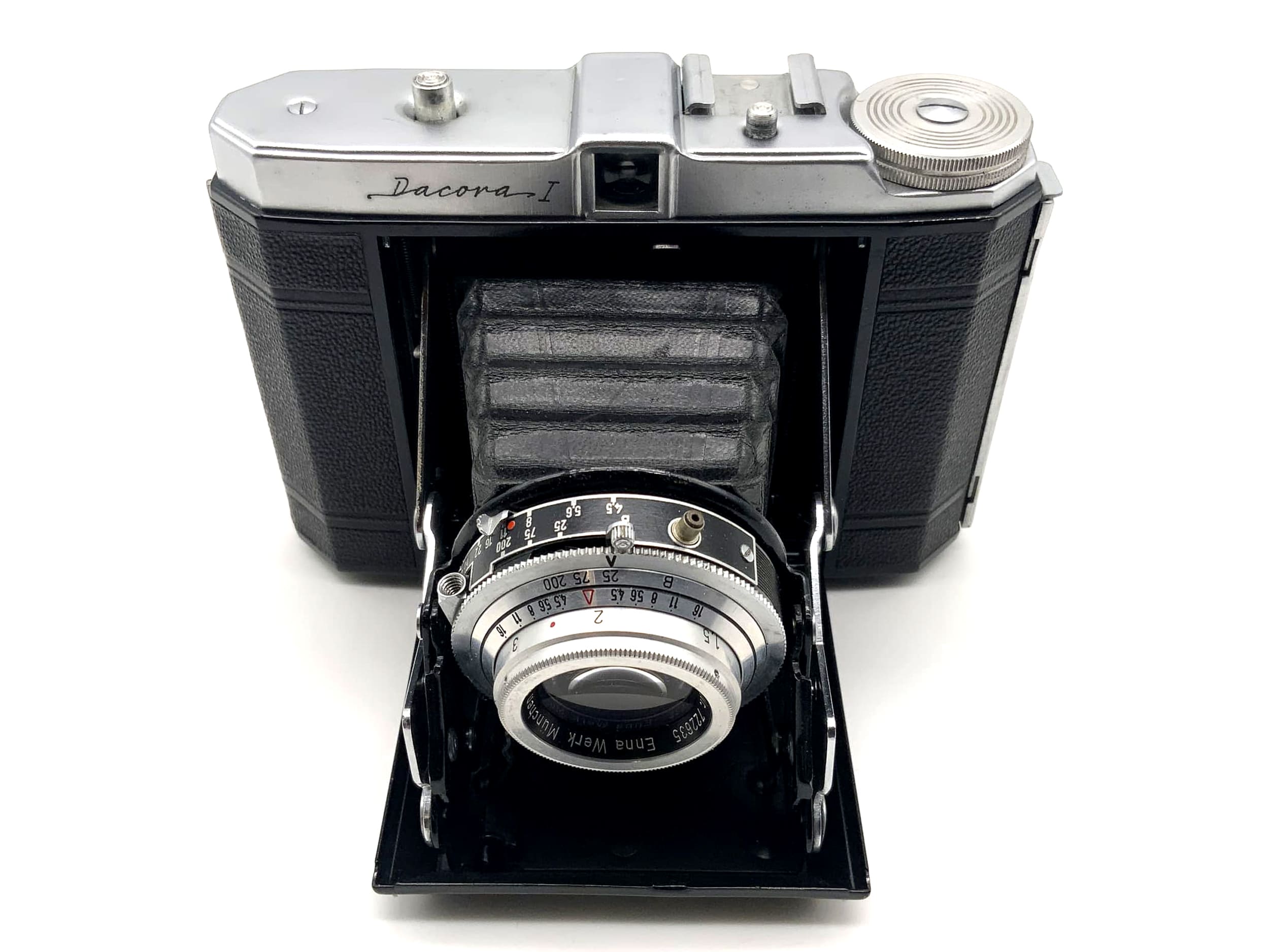 Dacora I Klappkamera mit Ennar 1:4.5 7.5cm red C 1 Vario