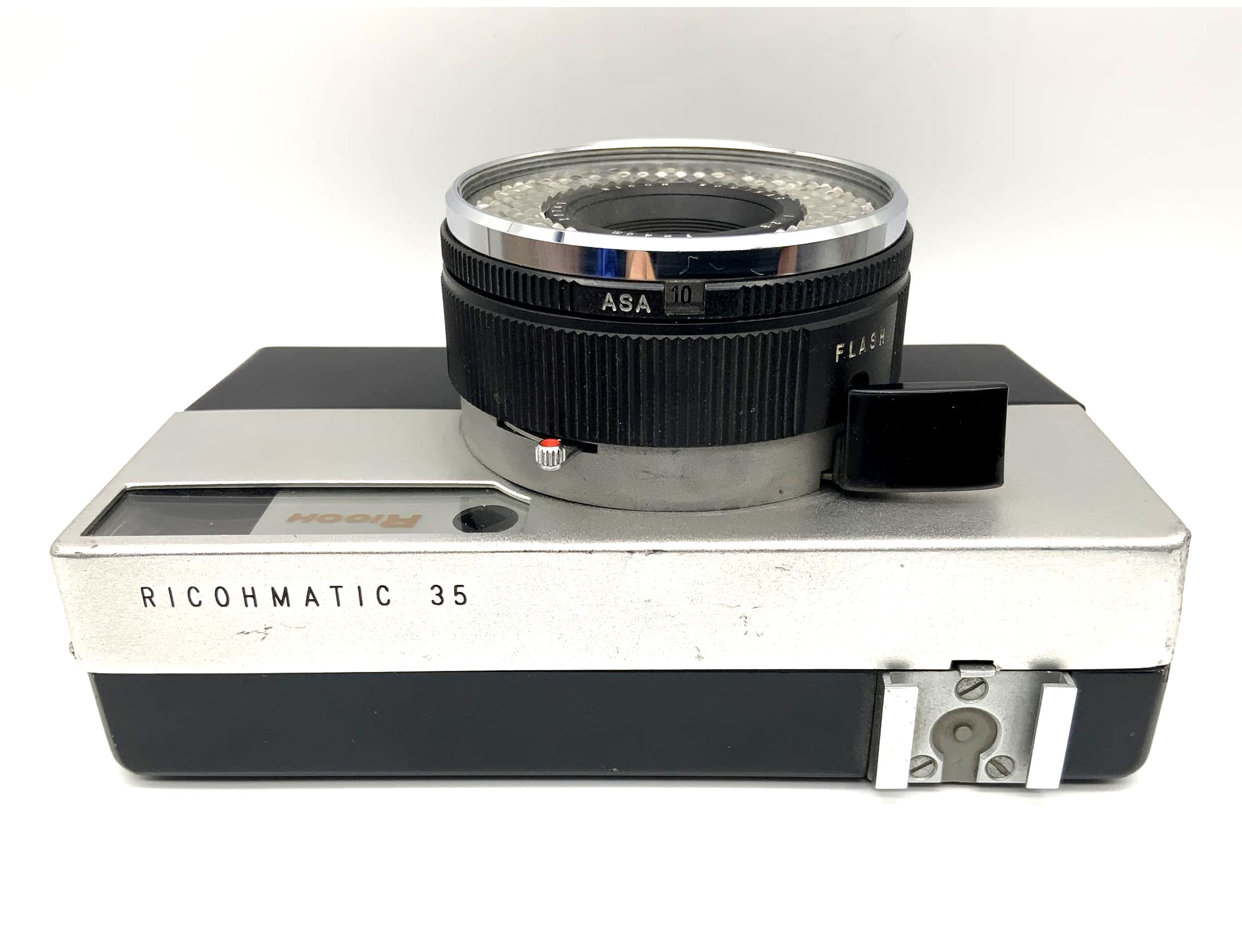 Ricoh Ricohmatic 35 Sucherkamera mit Kominar 1:2.8 f=4cm