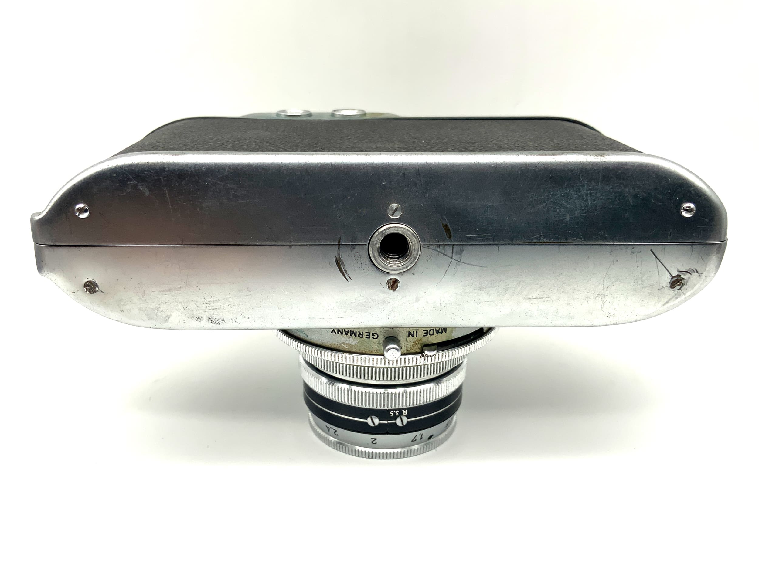 AkA Relle Sucherkamera mit Radionar 1:3.5/50 Akarelle Kompaktkamera Analogkamera