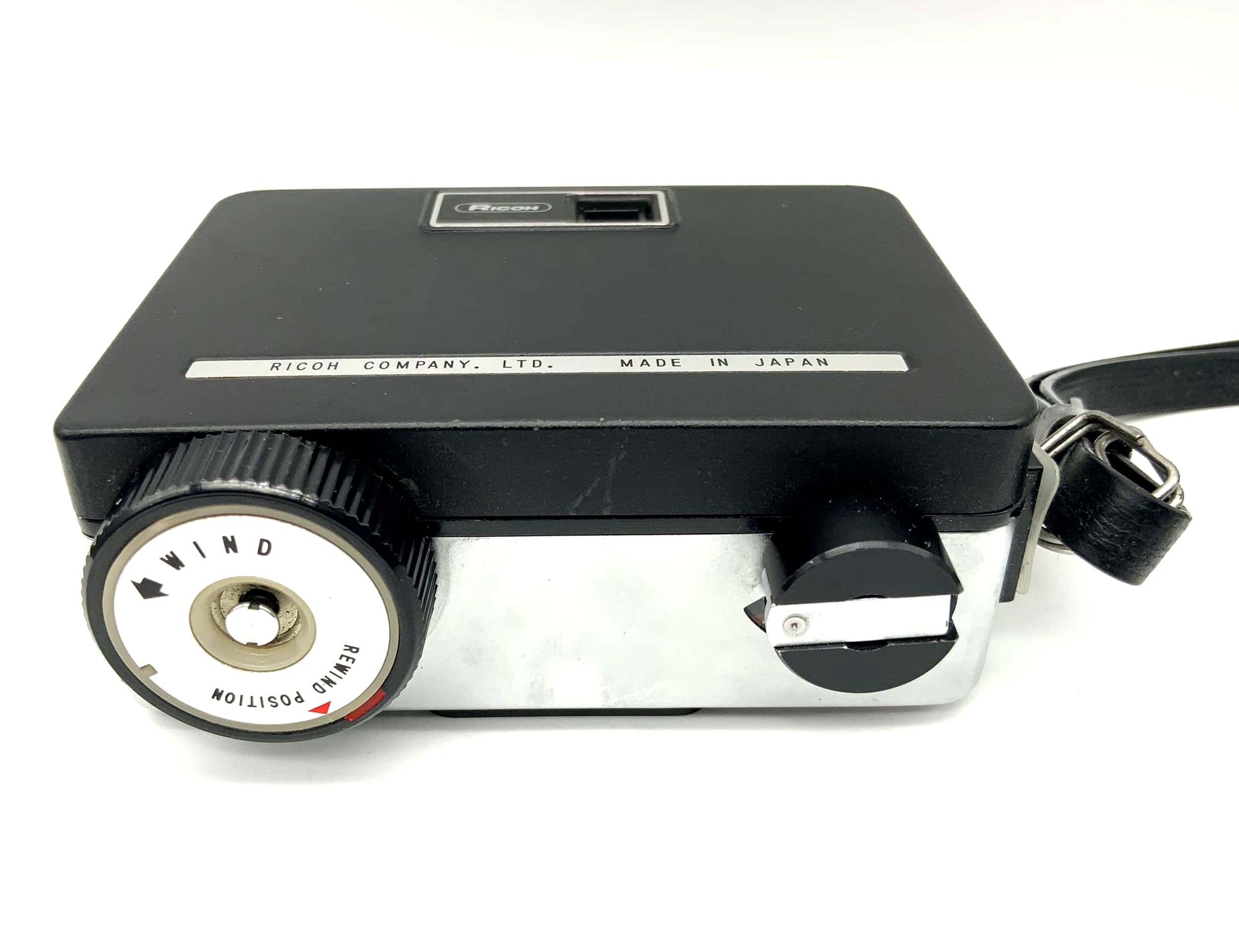 Ricoh Auto Half E Sucherkamera mit F:2.8 f=25mm Kompaktkamera Analogkamera