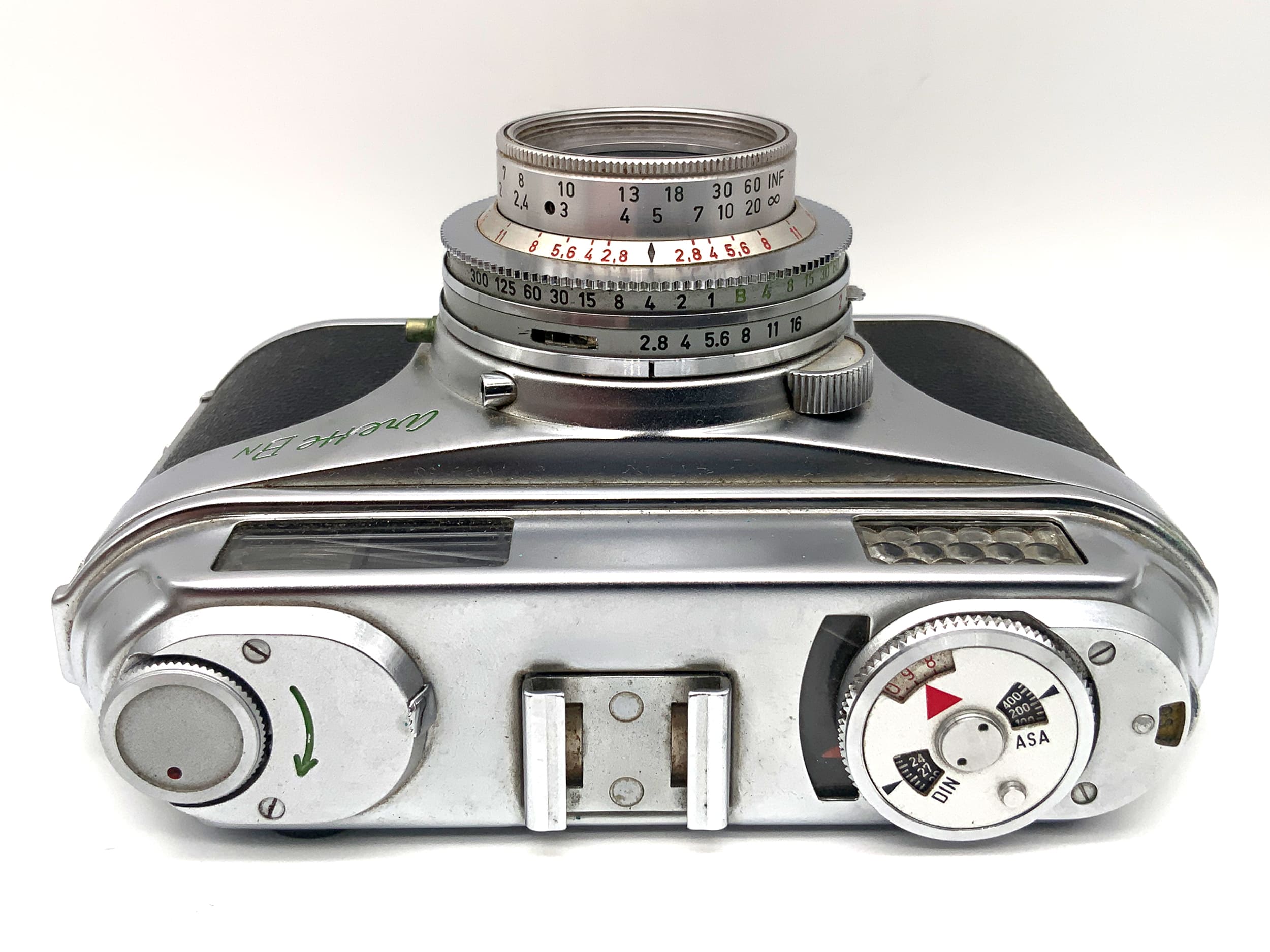 AkA Arette BN Sucherkamera mit Color-Isconar 1:2.8/45 Prontor-SVS Analogkamera