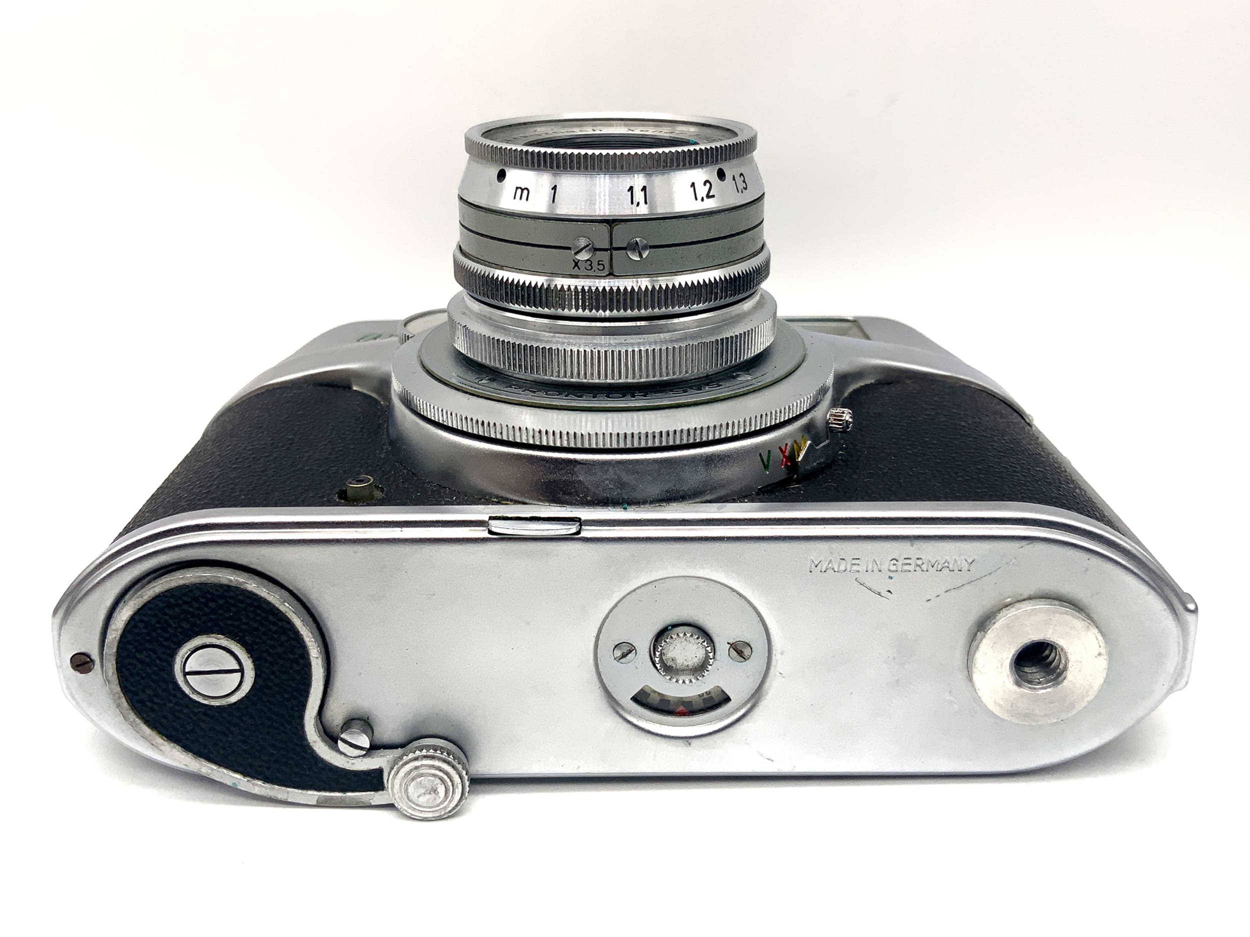 AkA Arette BW Sucherkamera mit Xenar 1:3.5/50 Prontor-SVS Analogkamera