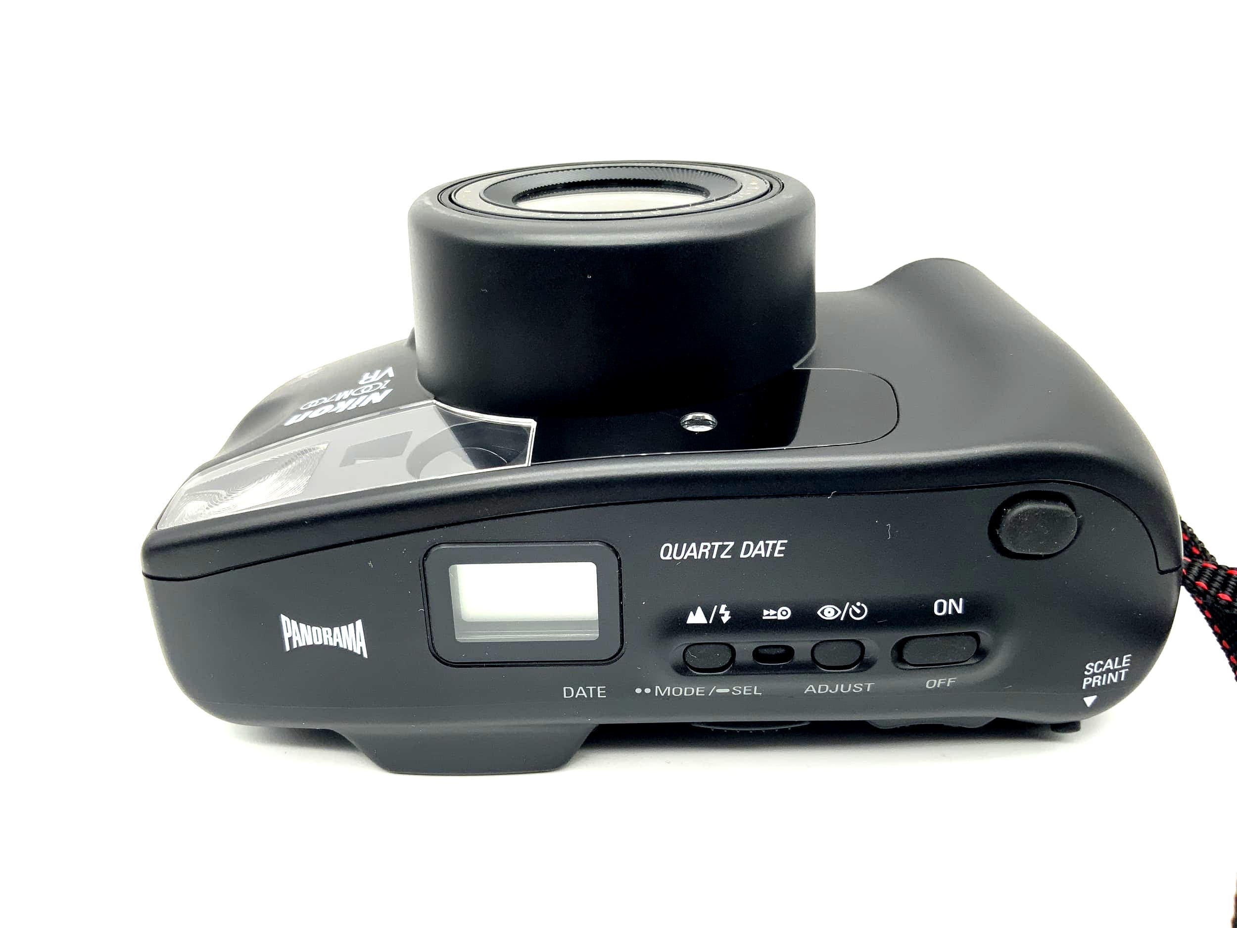 Nikon Zoom 700 VR Point&Shoot mit Zoom Lens 38-105mm Macro AF Analogkamera 35mm