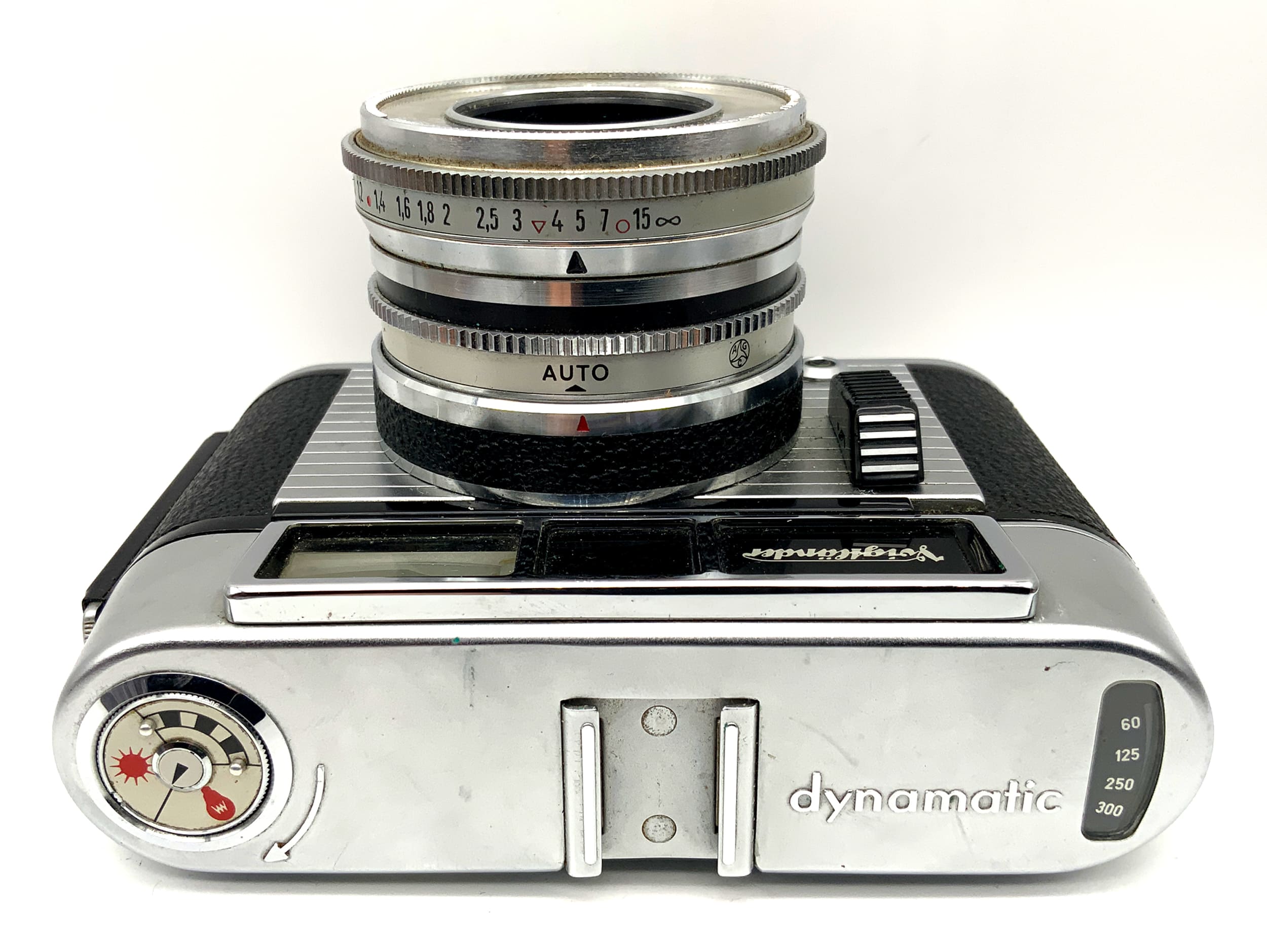 Voigtländer dynamatic Sucherkamera mit Color-Skopar 2.8/50 Prontormat-S