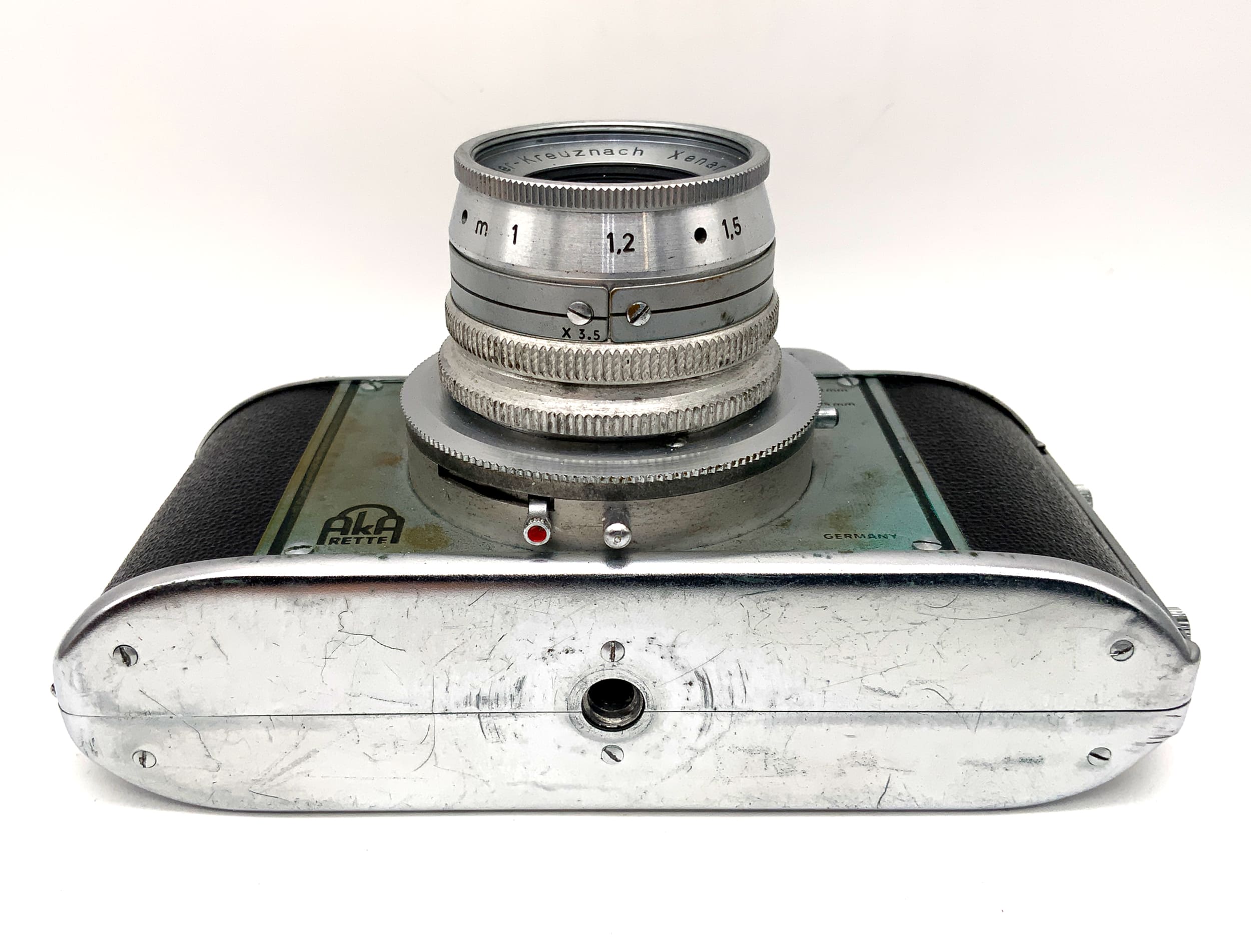 AkA Rette Sucherkamera mit Schneider Kreuznach Xenar 1:3.5/50 Analogkamera