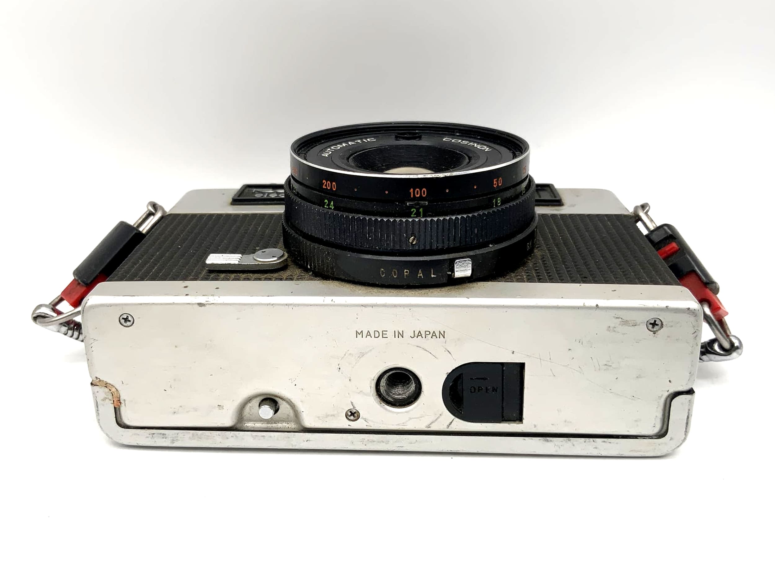 Revue electronic C Sucherkamera mit Automatic Cosinon 1:2.7/38mm !Beli defekt!