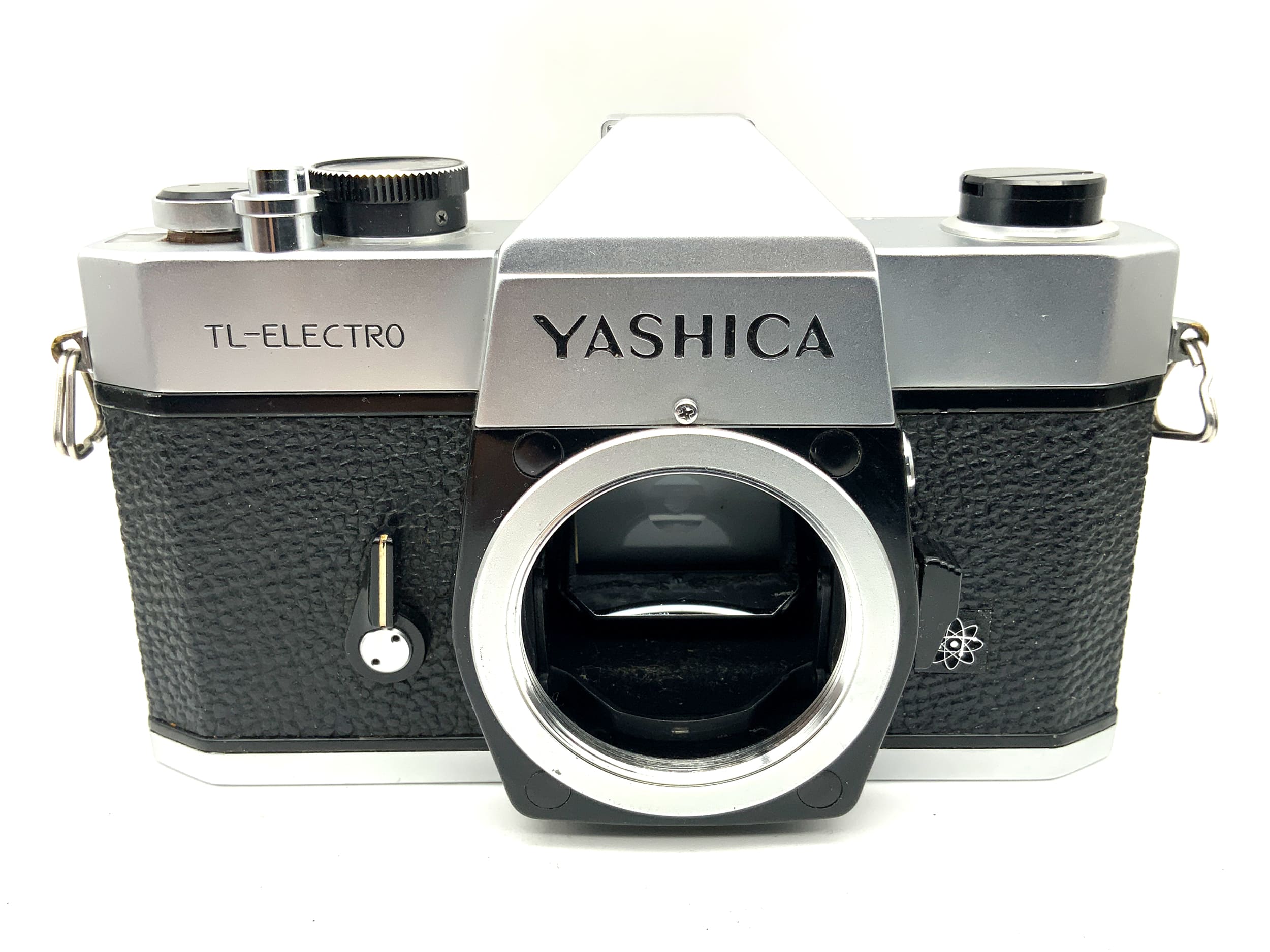 Yashica TL-Electro SLR 35mm Spiegelreflexkamera analog Body Gehäuse (M42)