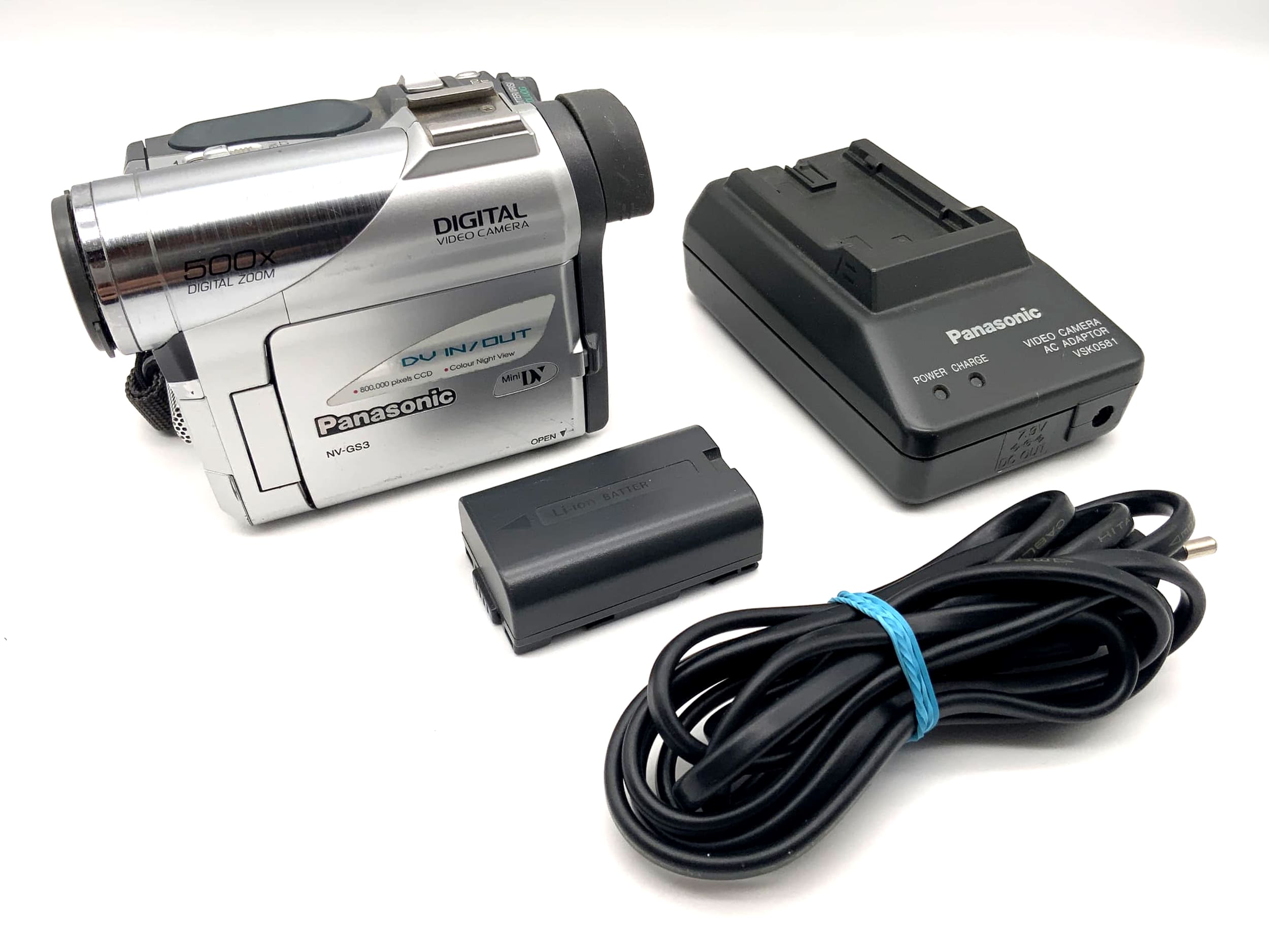 Panasonic NV-GS3 NV-GS3EG Camcorder Videokamera mit Akku