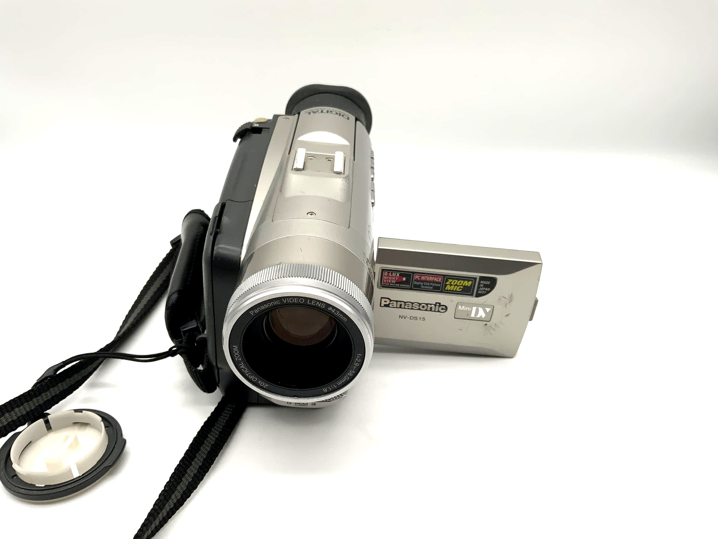 Panasonic NV-DS15 NV-DS15EG Camcorder Videokamera mit Akku