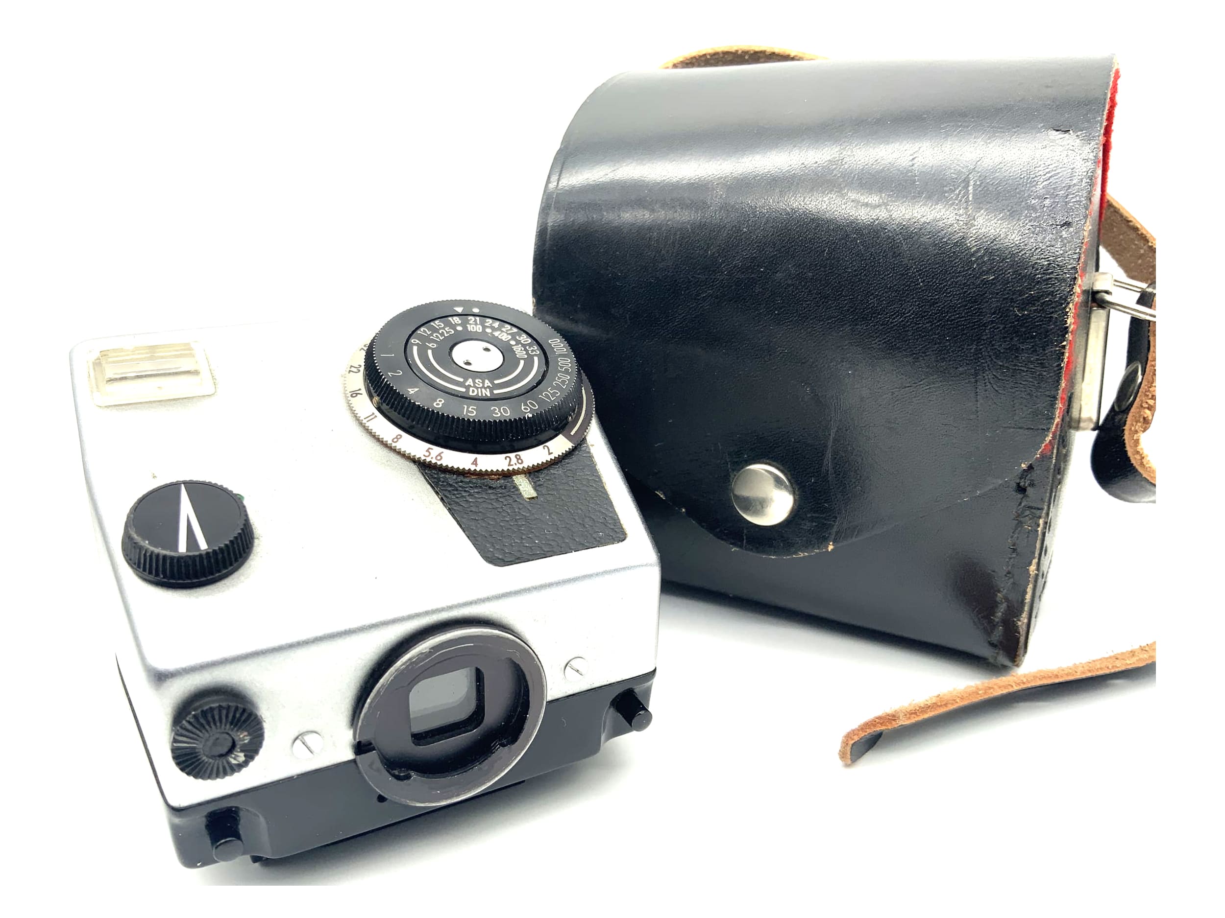 Pentacon TTL Prismensucher 207 520 Prisma für Pentacon Six Exakta 66 + Tasche