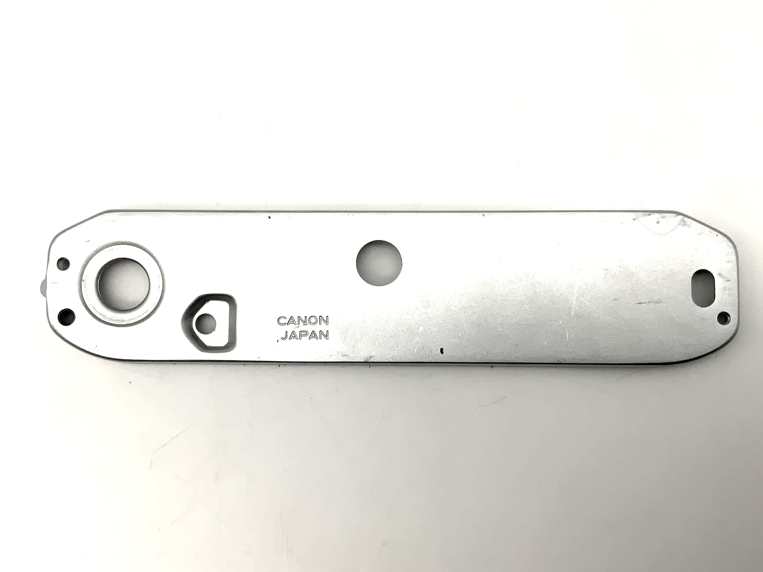 Canon Bodenplatte AE-1 AT-1 base plate Kamera Ersatzteil