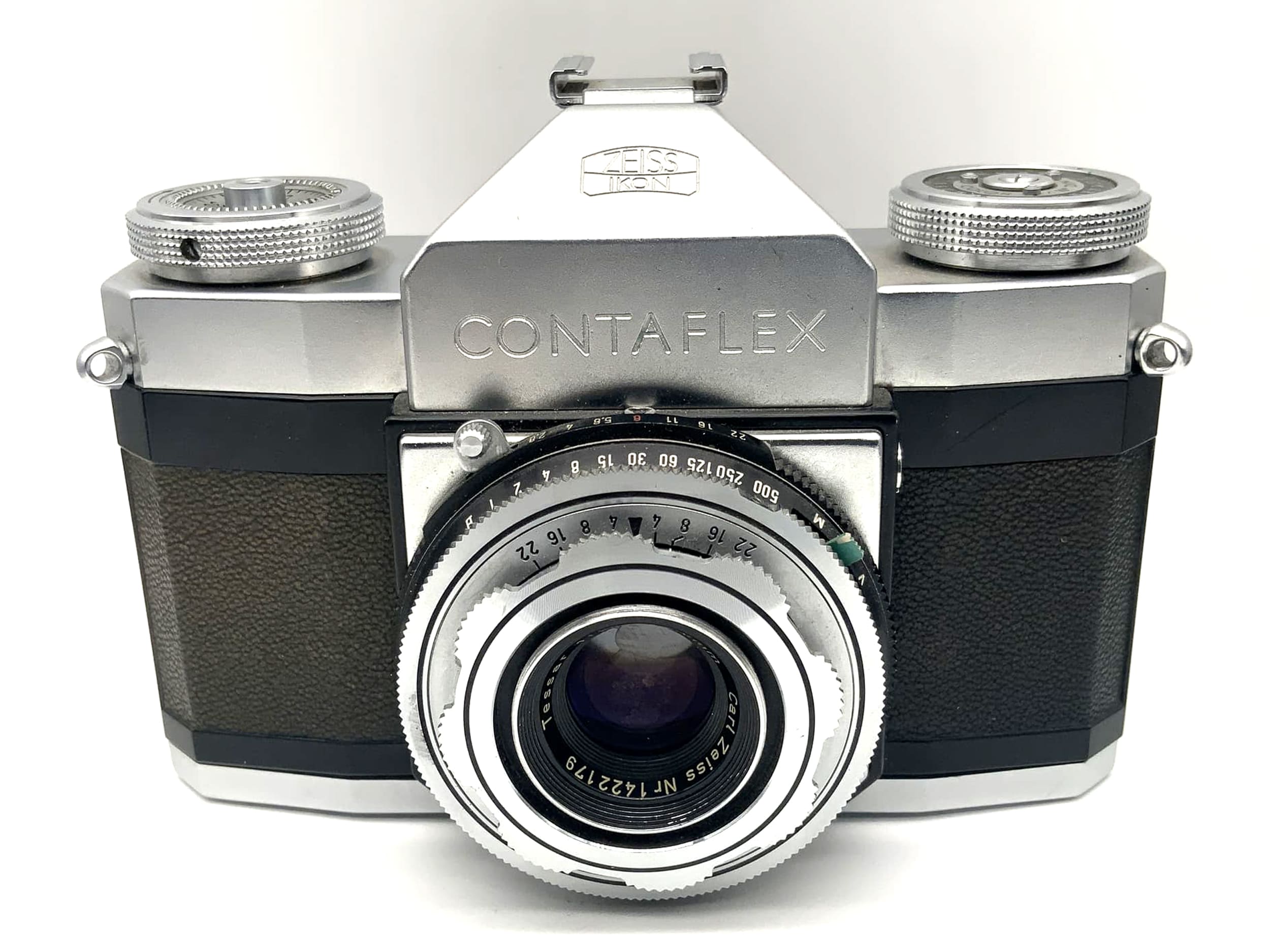 Zeiss Ikon Contaflex 35mm SLR analog mit Tessar 2.8/45 Synchro Compur Body