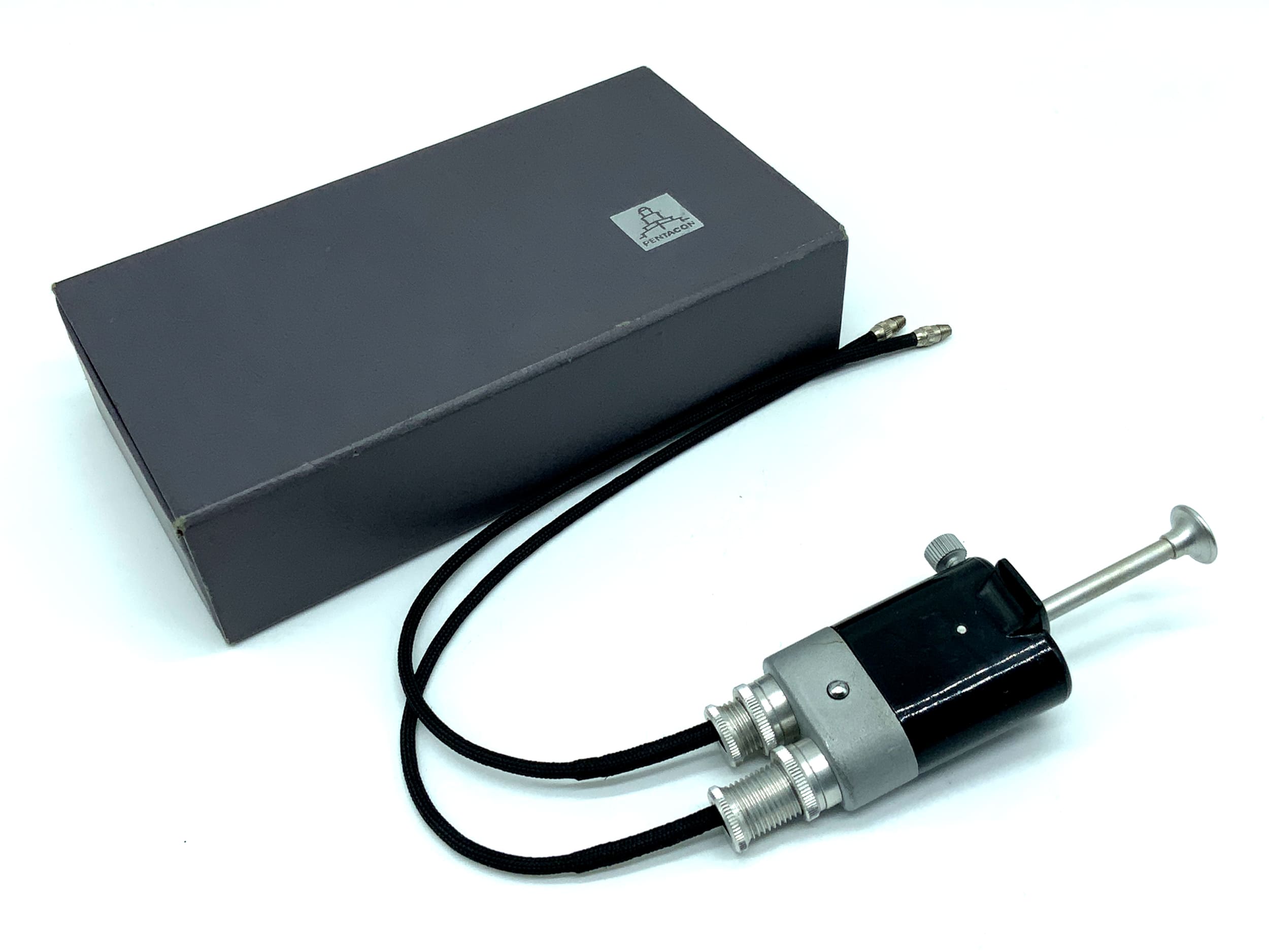 Pentacon 12750 Doppel-Drahtauslöser schwarz ca.25cm mit Feststeller in OVP