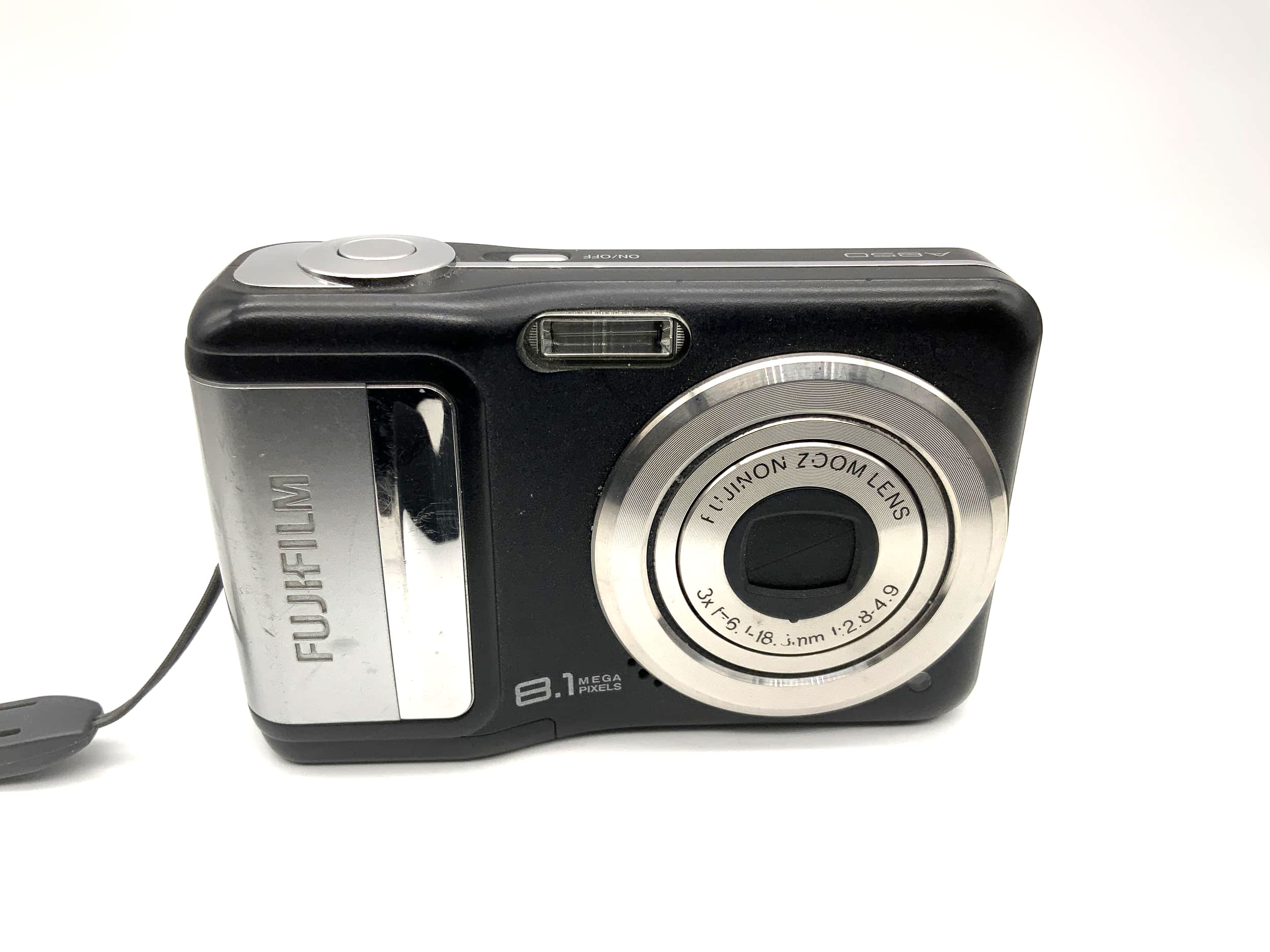 Fujifilm A850 mit Fujinon Zoom Lens 3x f=6.1-18.3mm 1:2.8-4.9 8.1 Mega Pixels