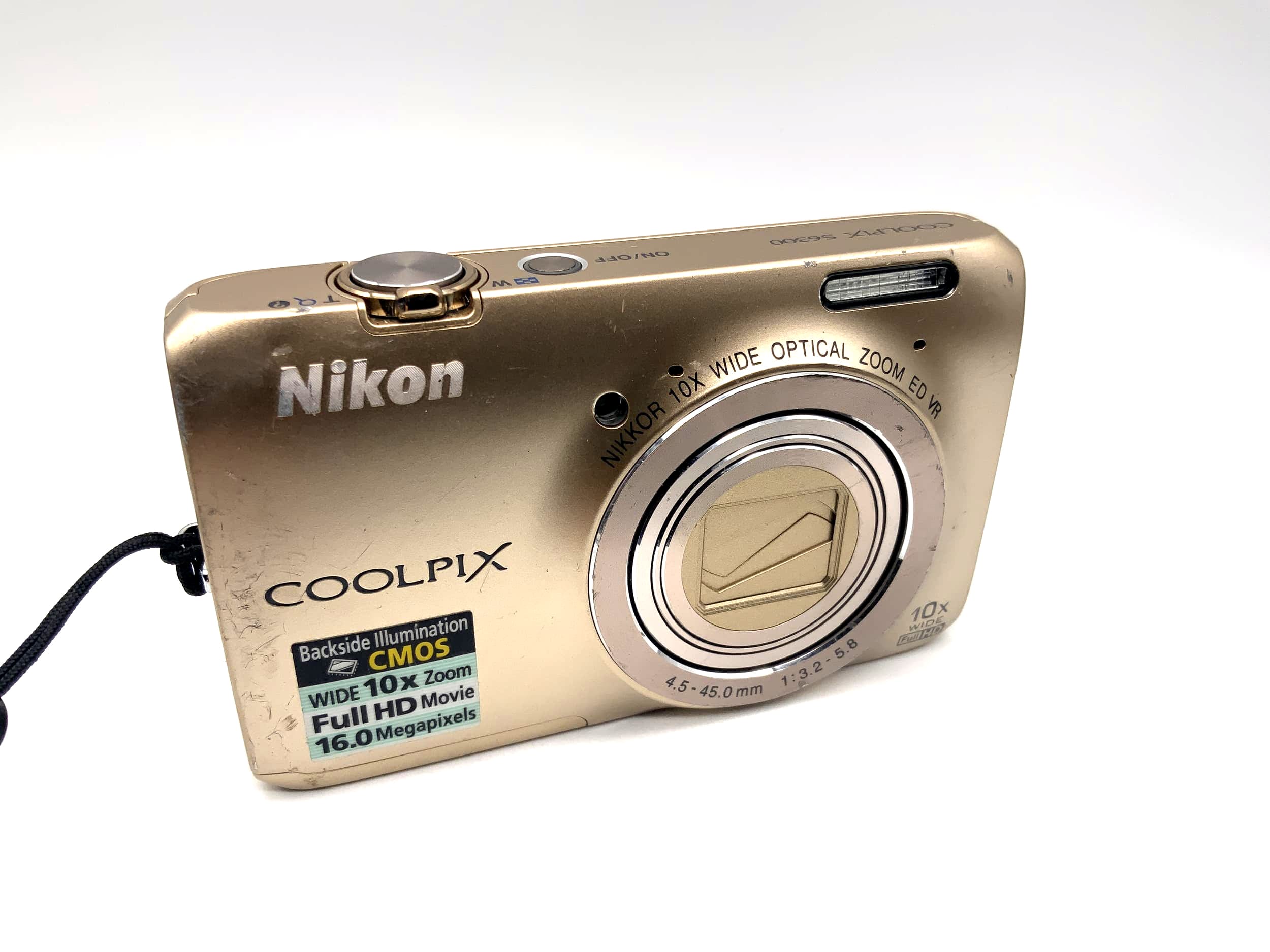 Nikon Coolpix S6300 mit Nikkor 10x Wide ED VR 4.5-45.0mm 1:3.2-5.8 16.0 MP