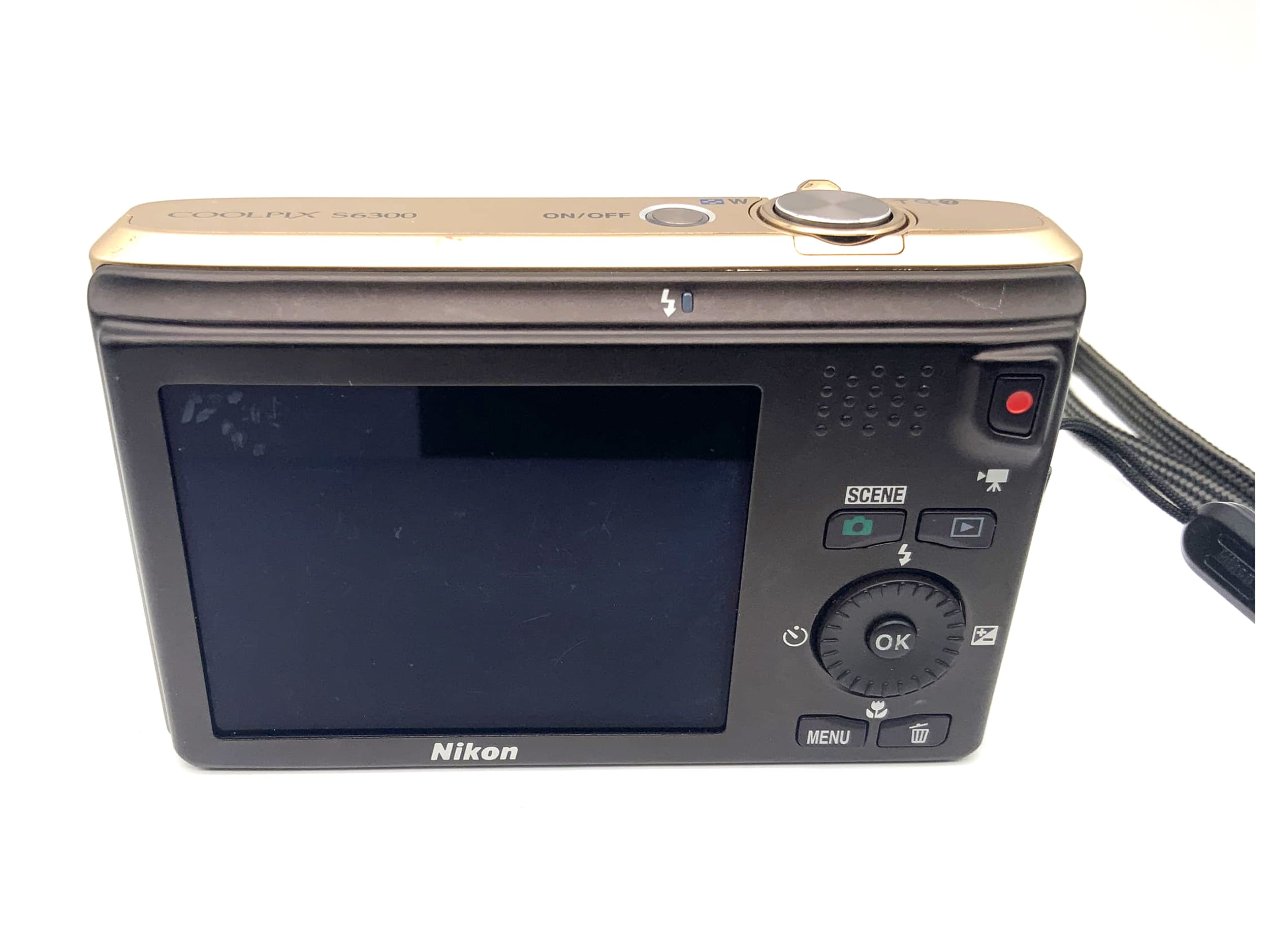 Nikon Coolpix S6300 mit Nikkor 10x Wide ED VR 4.5-45.0mm 1:3.2-5.8 16.0 MP