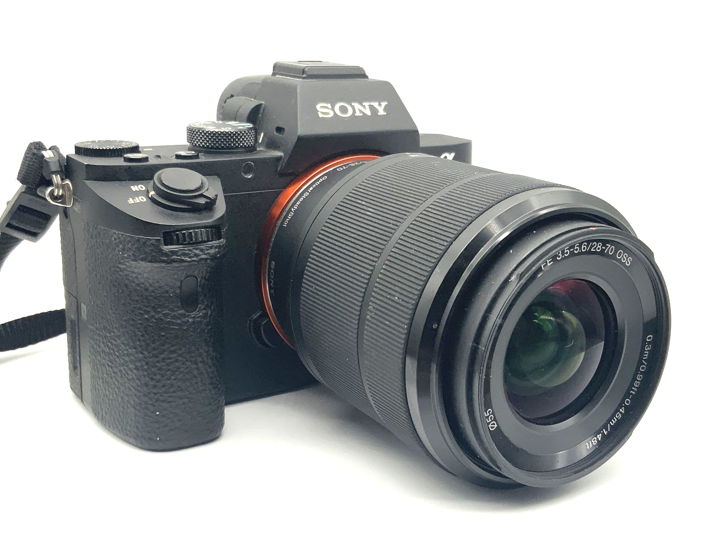 Sony Alpha 7 II mit FE 3.5-5.6/28-70 oss 24,3 Mega Pixels Digitalkamera System