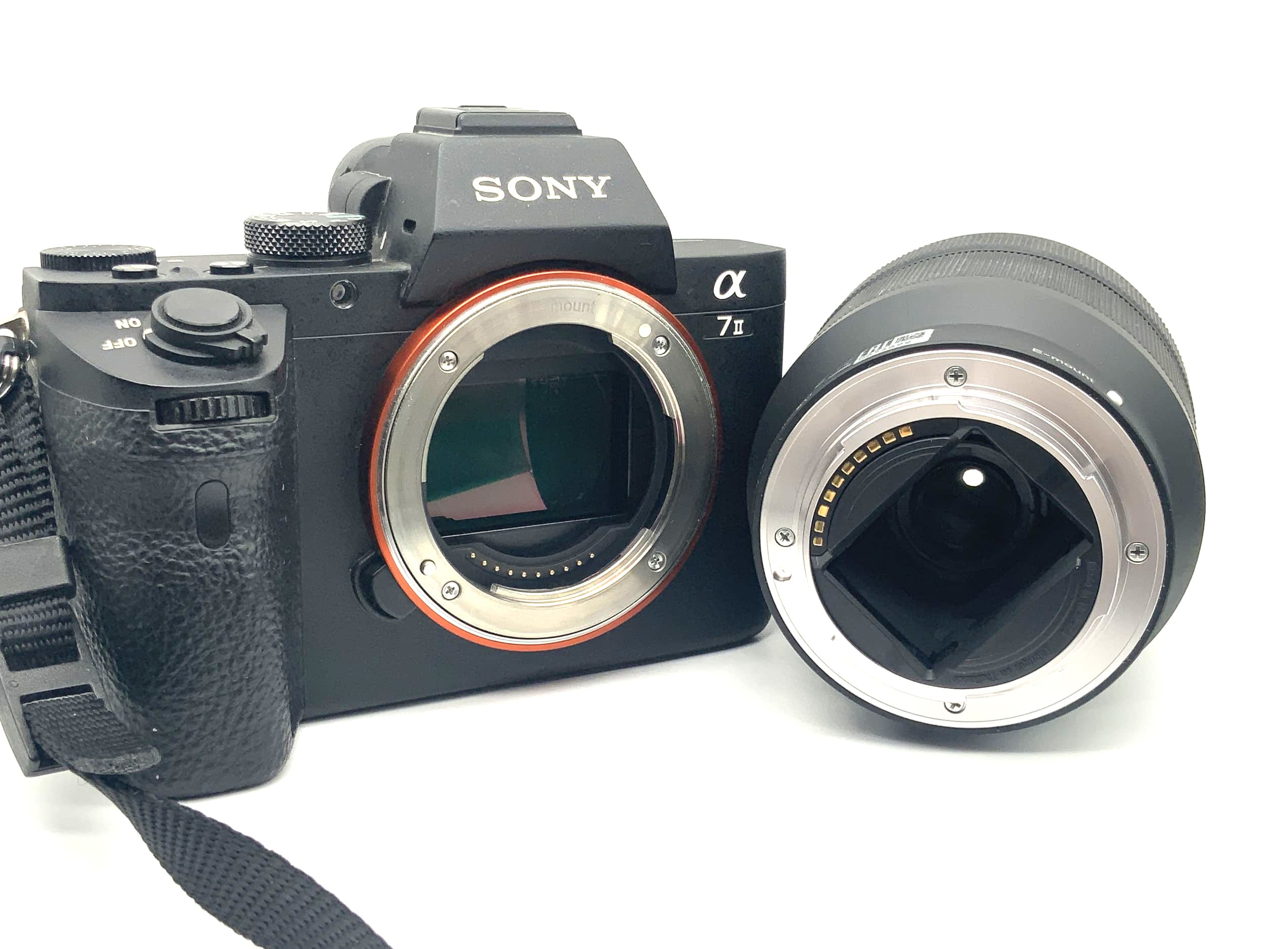 Sony Alpha 7 II mit FE 3.5-5.6/28-70 oss 24,3 Mega Pixels Digitalkamera System