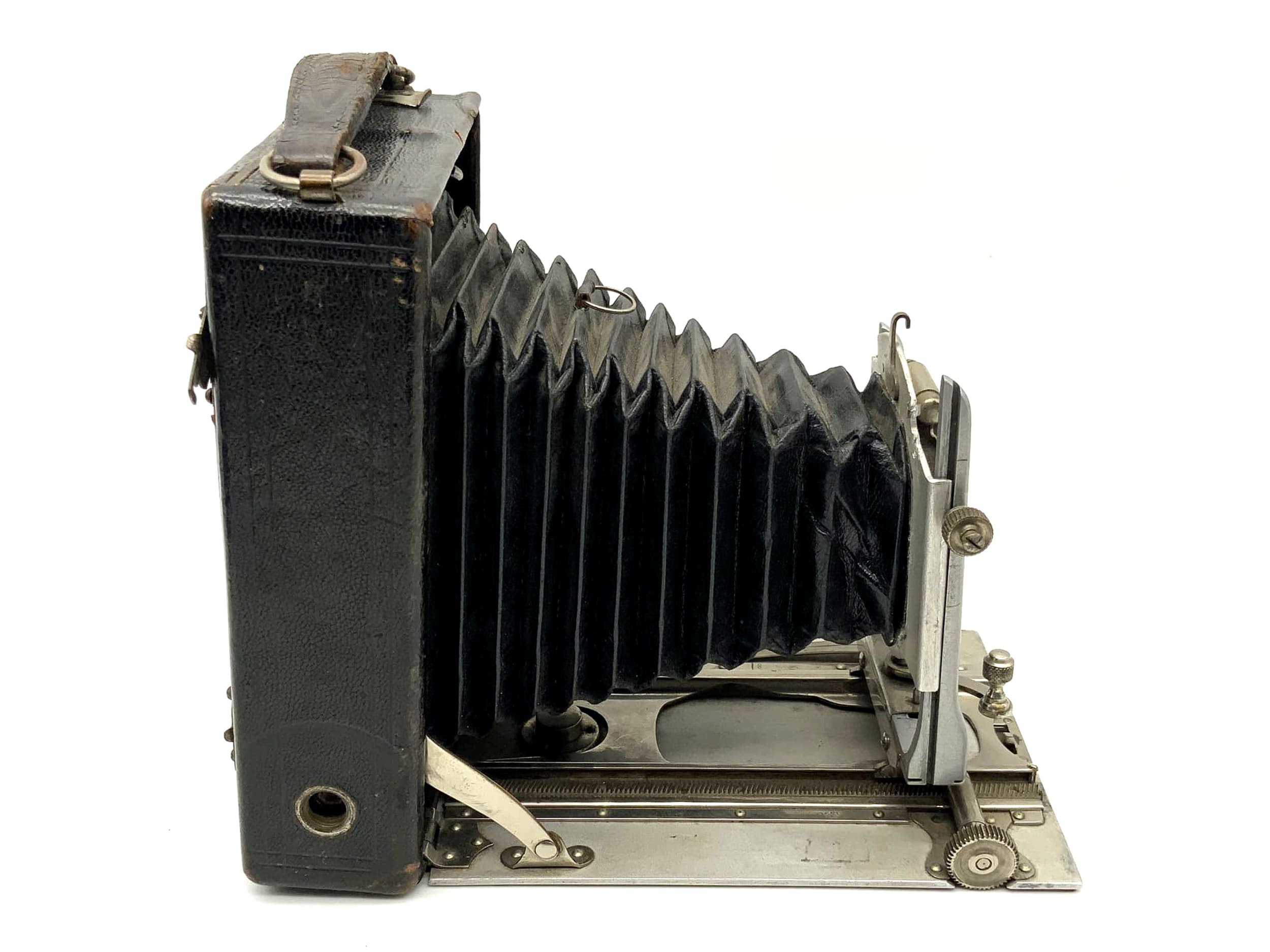 Zenith Plattenkamera mit Rapid-Aplanat 1:7.7 Analogkamera