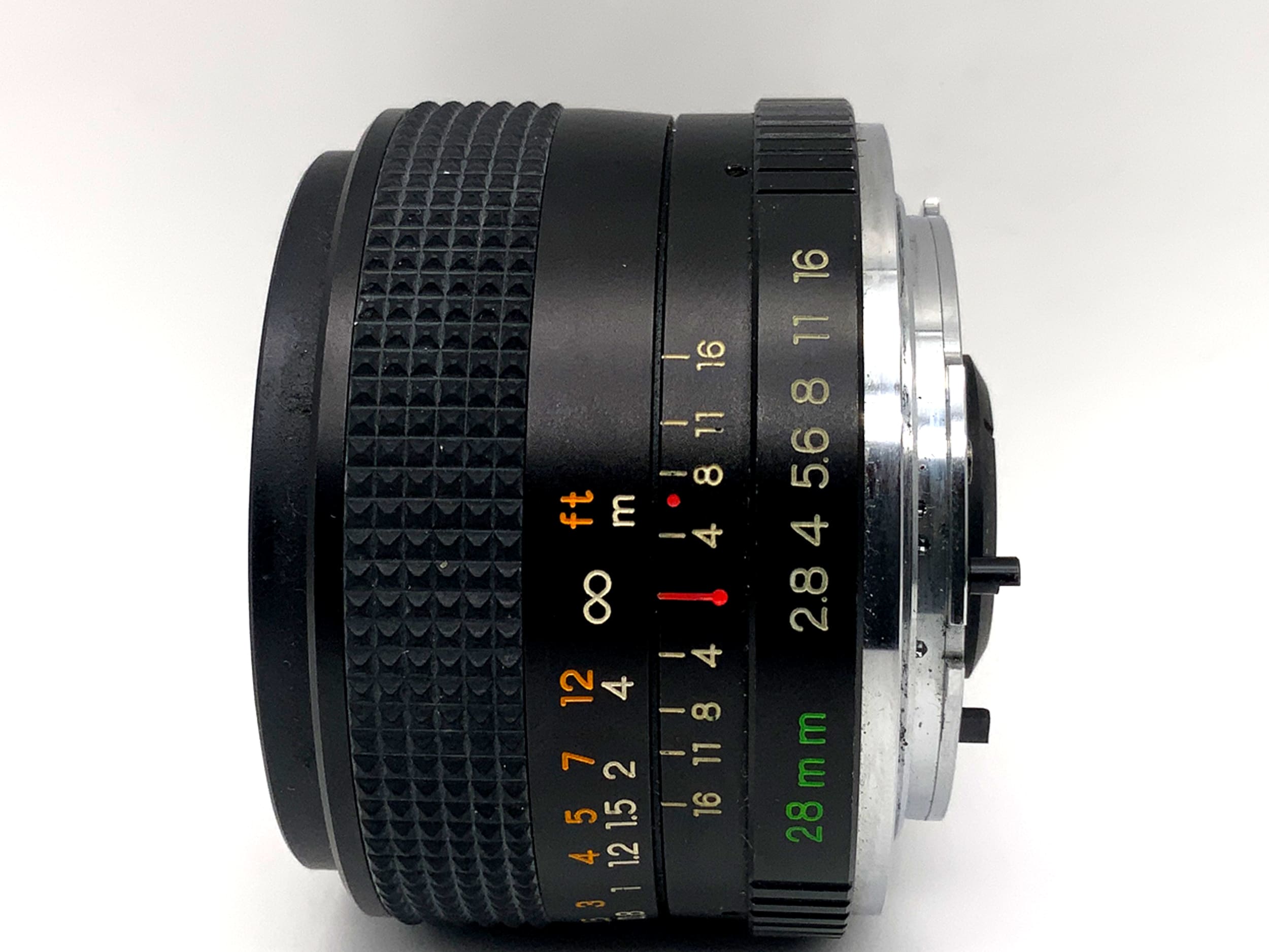 Yashica 28mm 1:2.8 Objektiv ML Festbrennweite (Yashica / Contax)