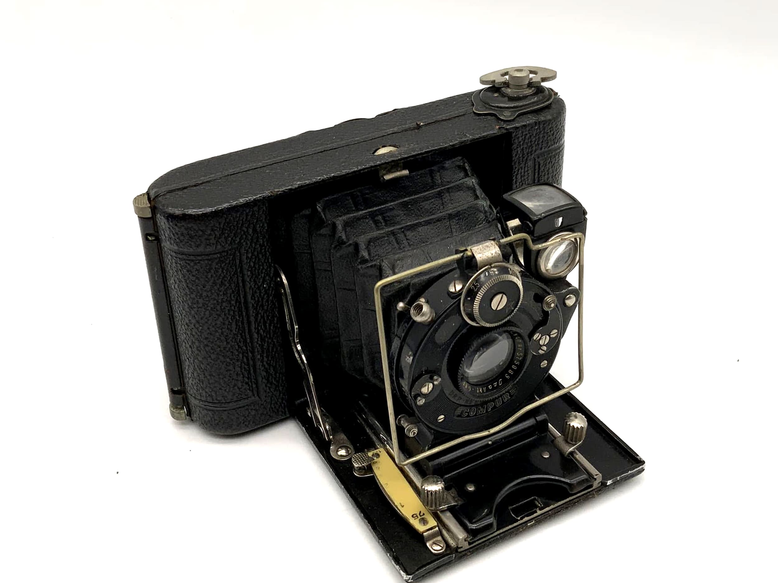 Ica Icarette Klappkamera mit Dominar 1:4.5 F=7,5cm Compur 6x6 Analogkamera